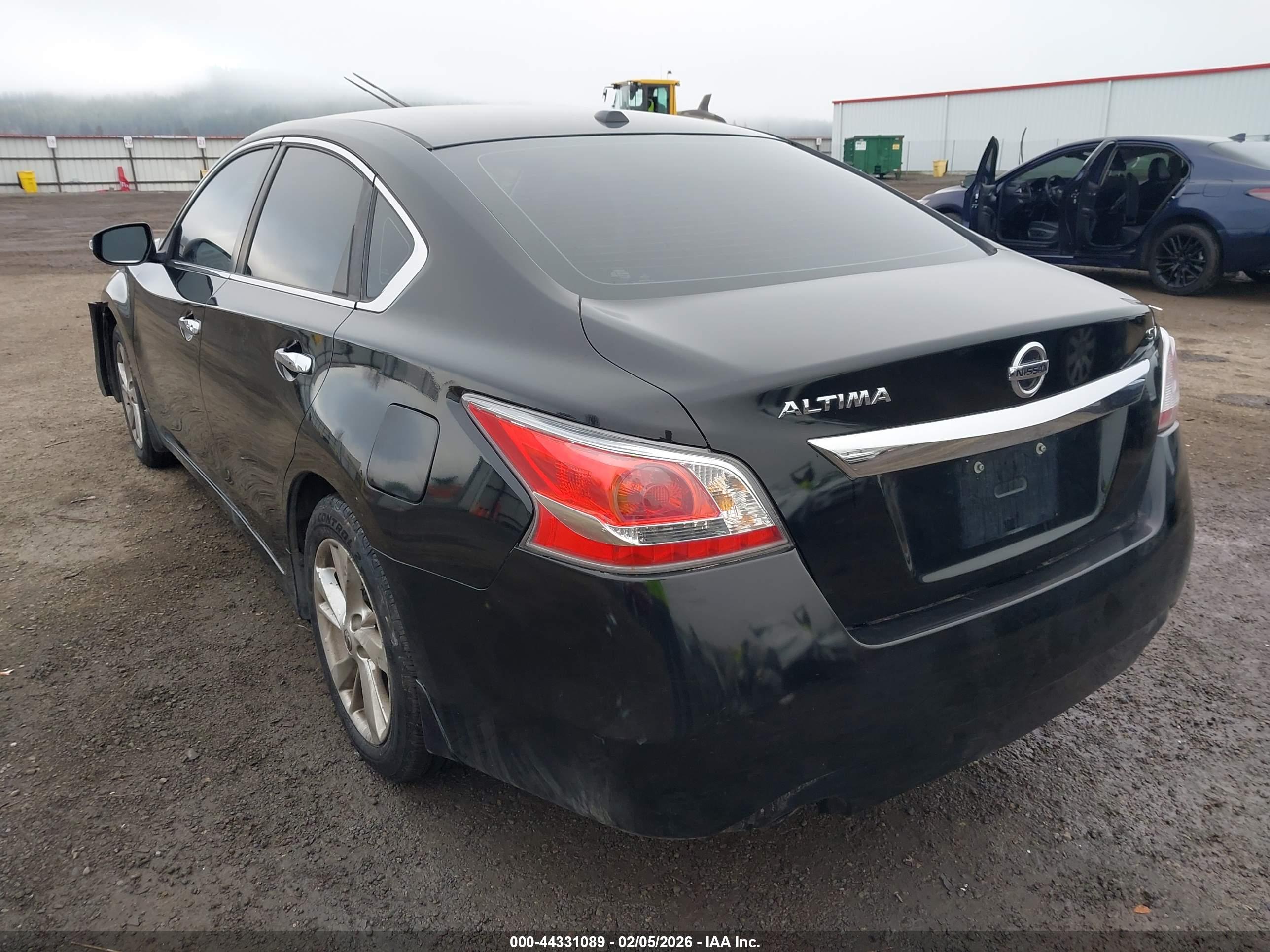 NISSAN ALTIMA image 3