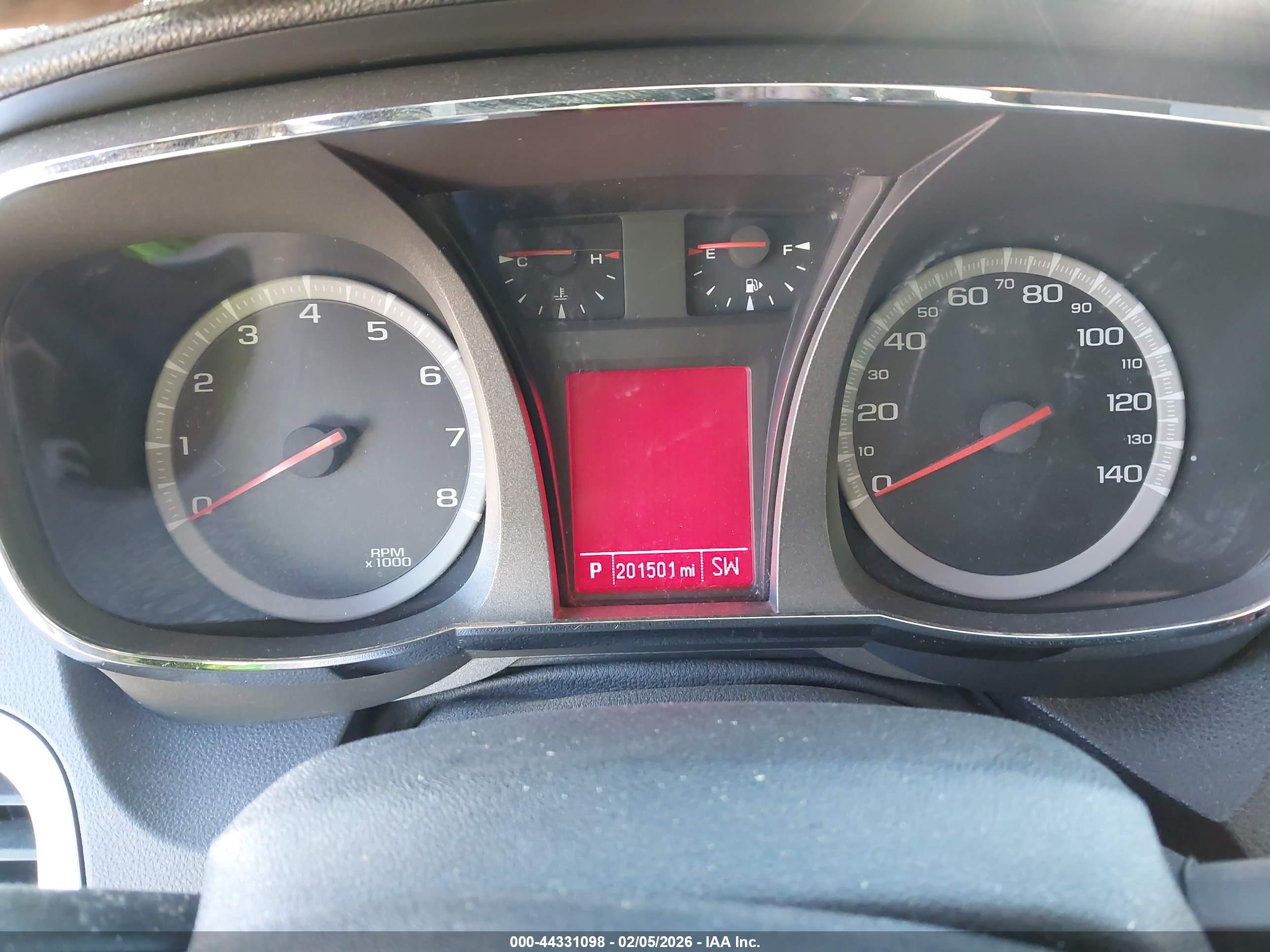 GMC TERRAIN image 7