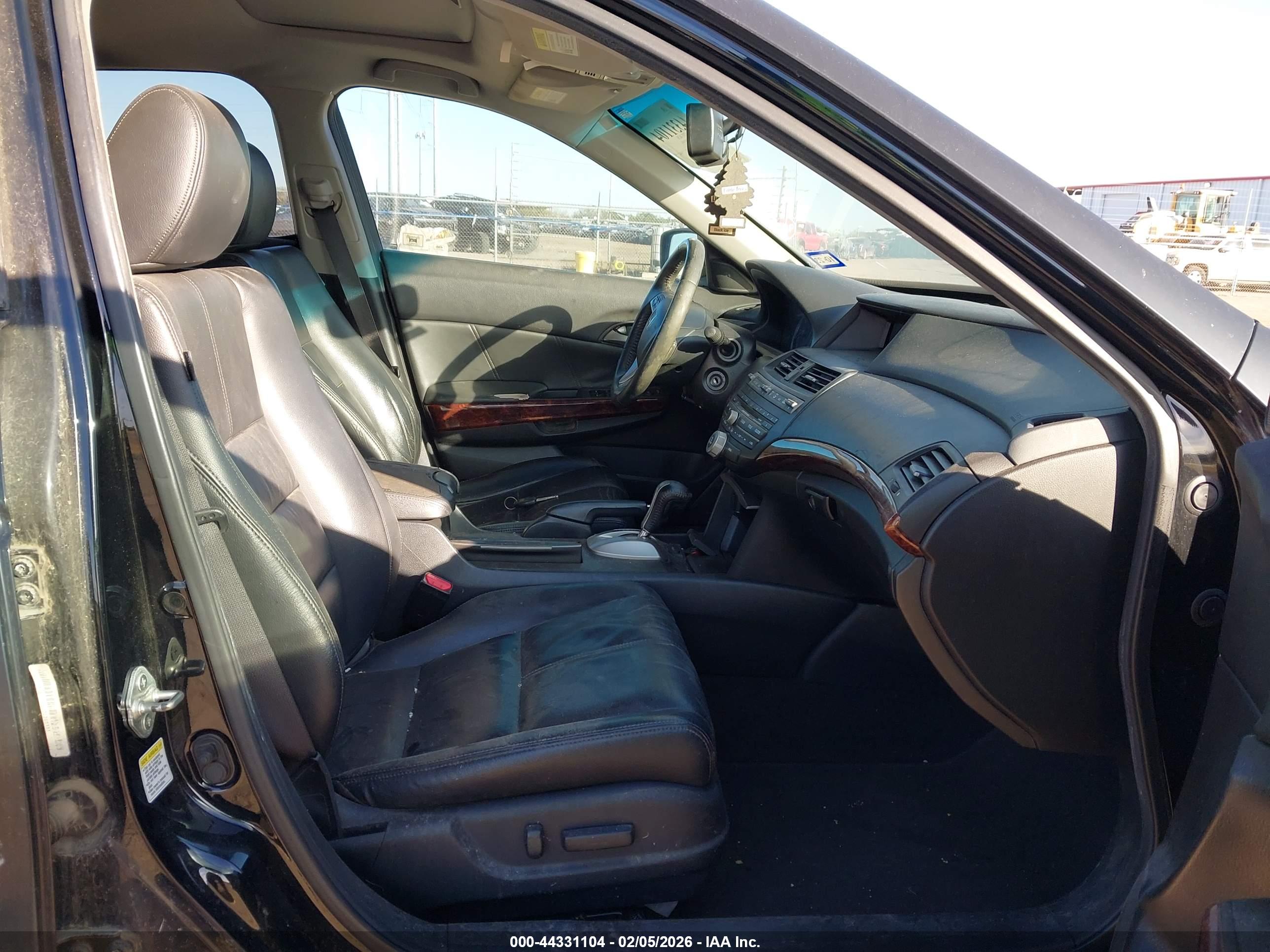 HONDA CROSSTOUR image 5