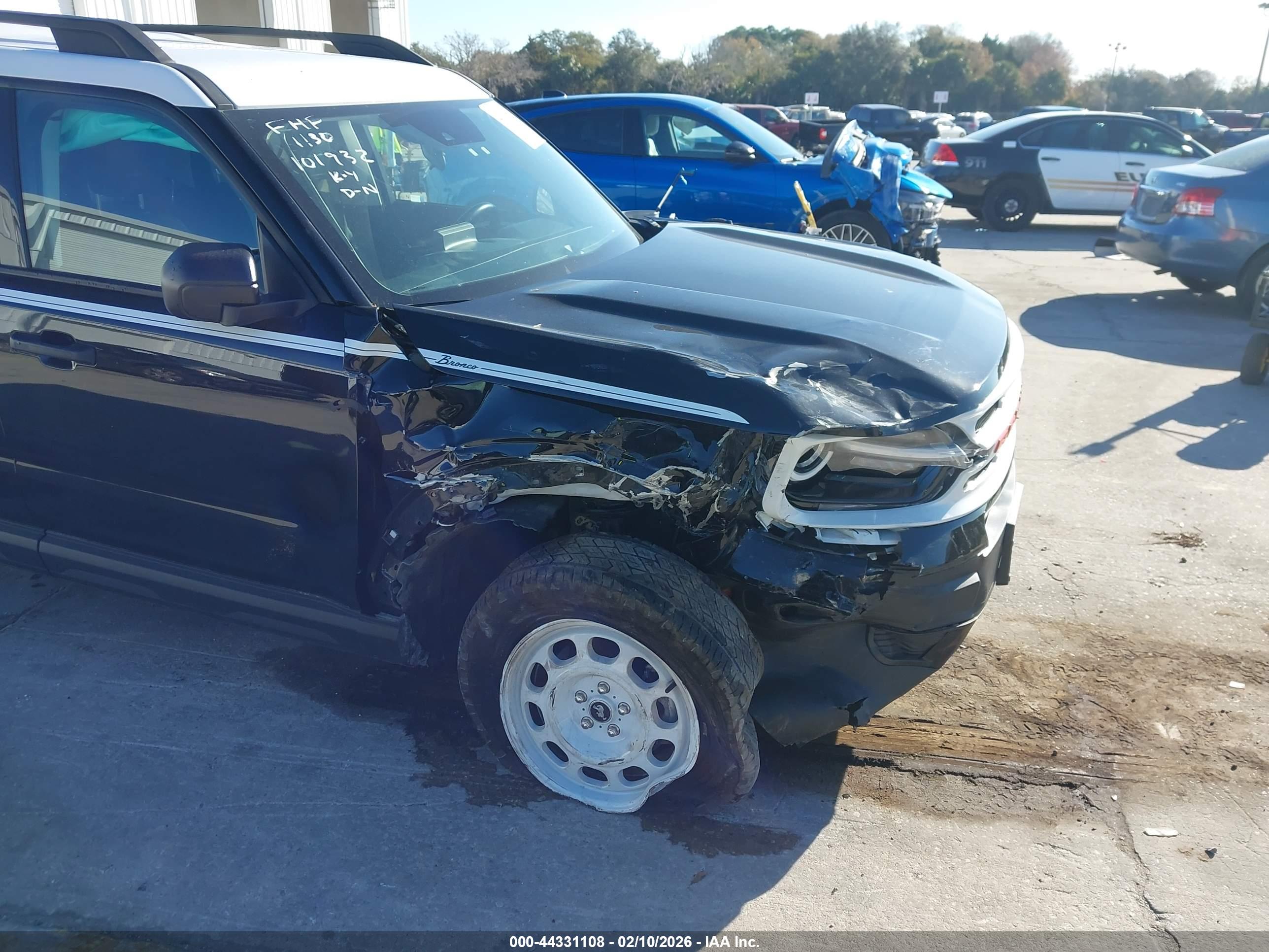FORD BRONCO image 6
