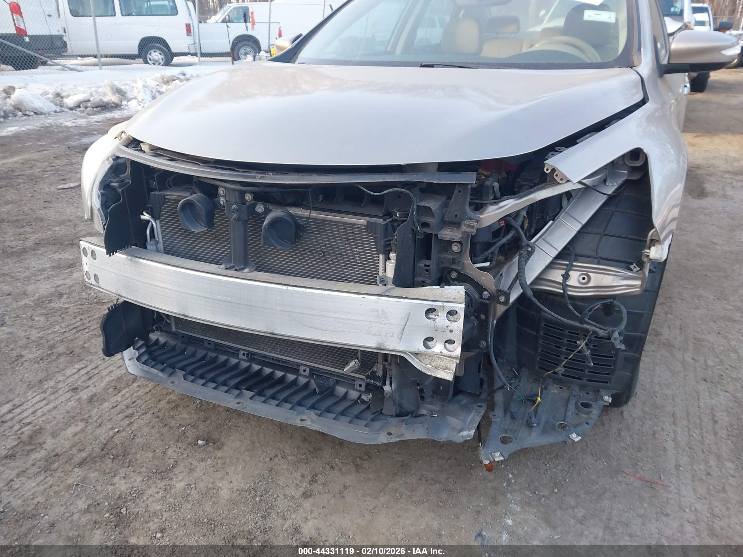 NISSAN ALTIMA image 6