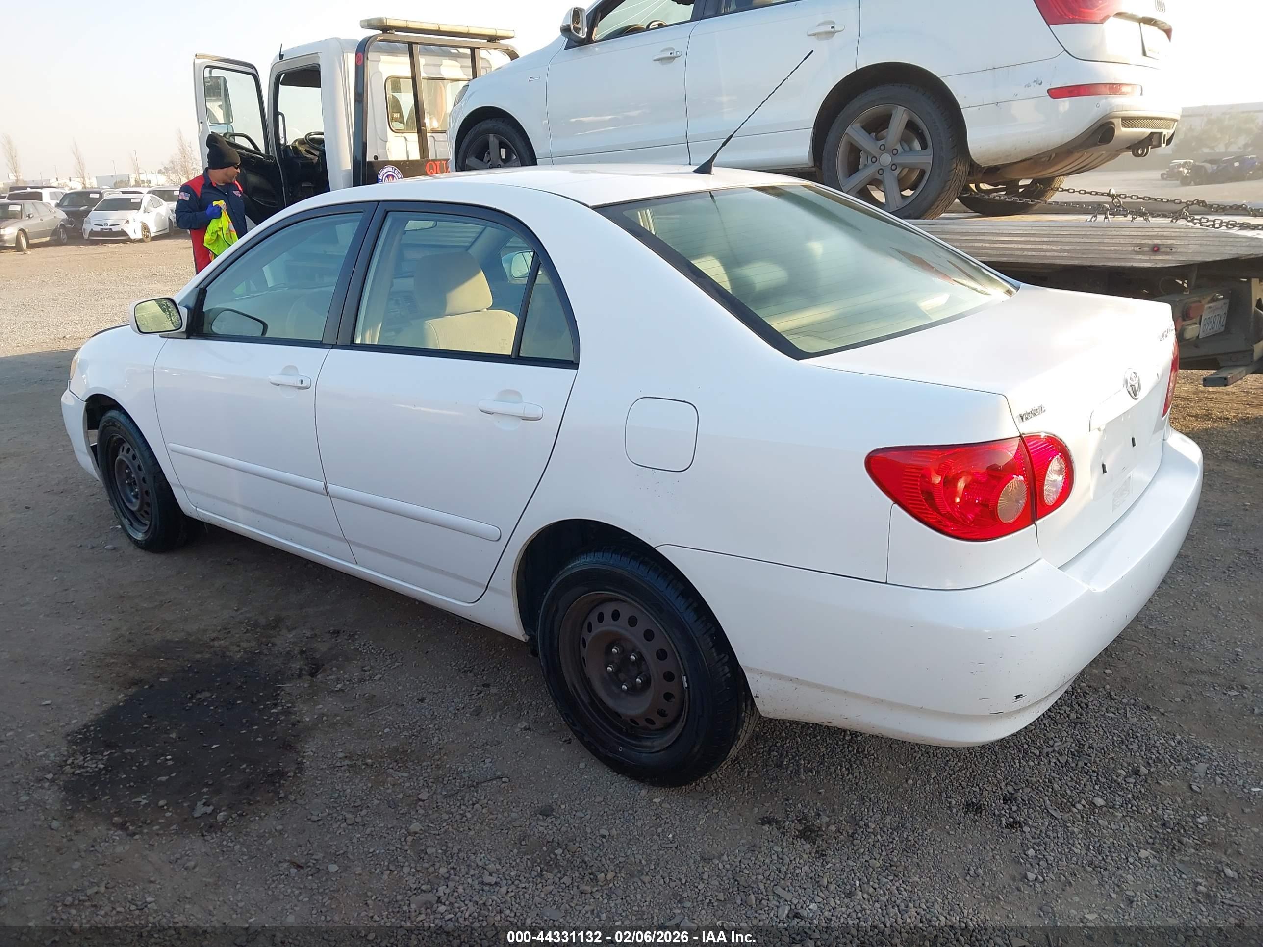TOYOTA COROLLA image 3