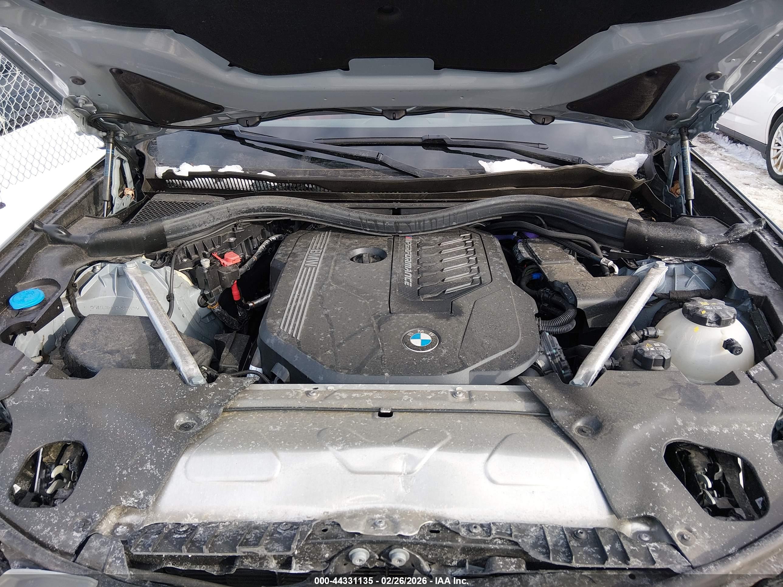 BMW X4 image 10