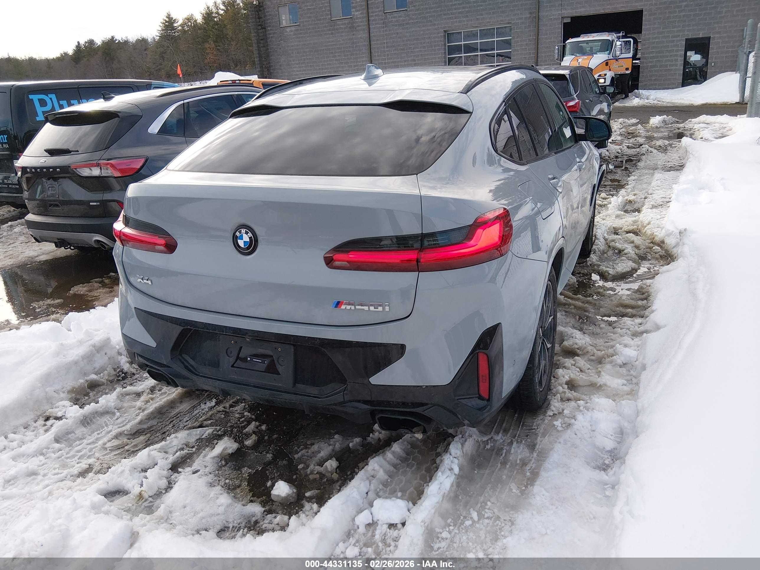 BMW X4 image 4