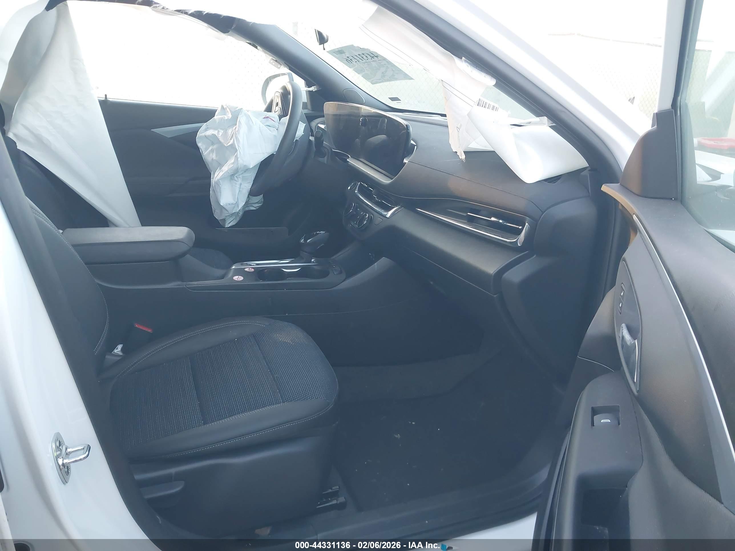 BUICK ENVISTA image 5