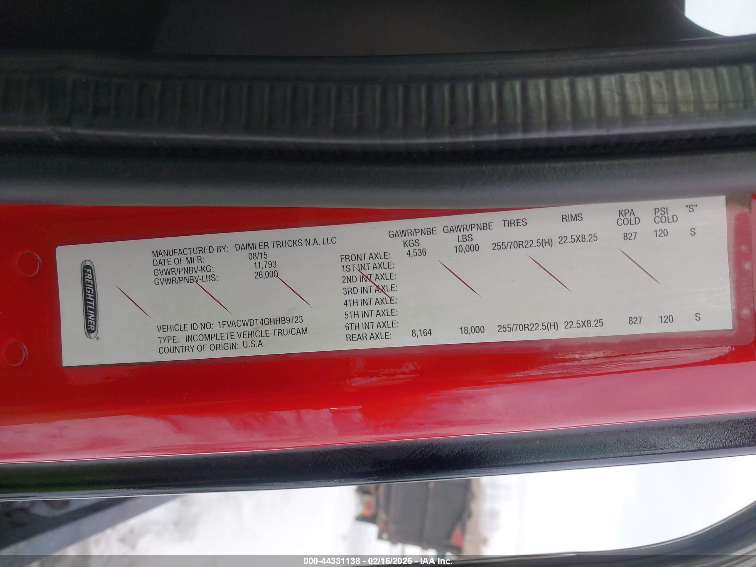 FREIGHTLINER M2 image 9