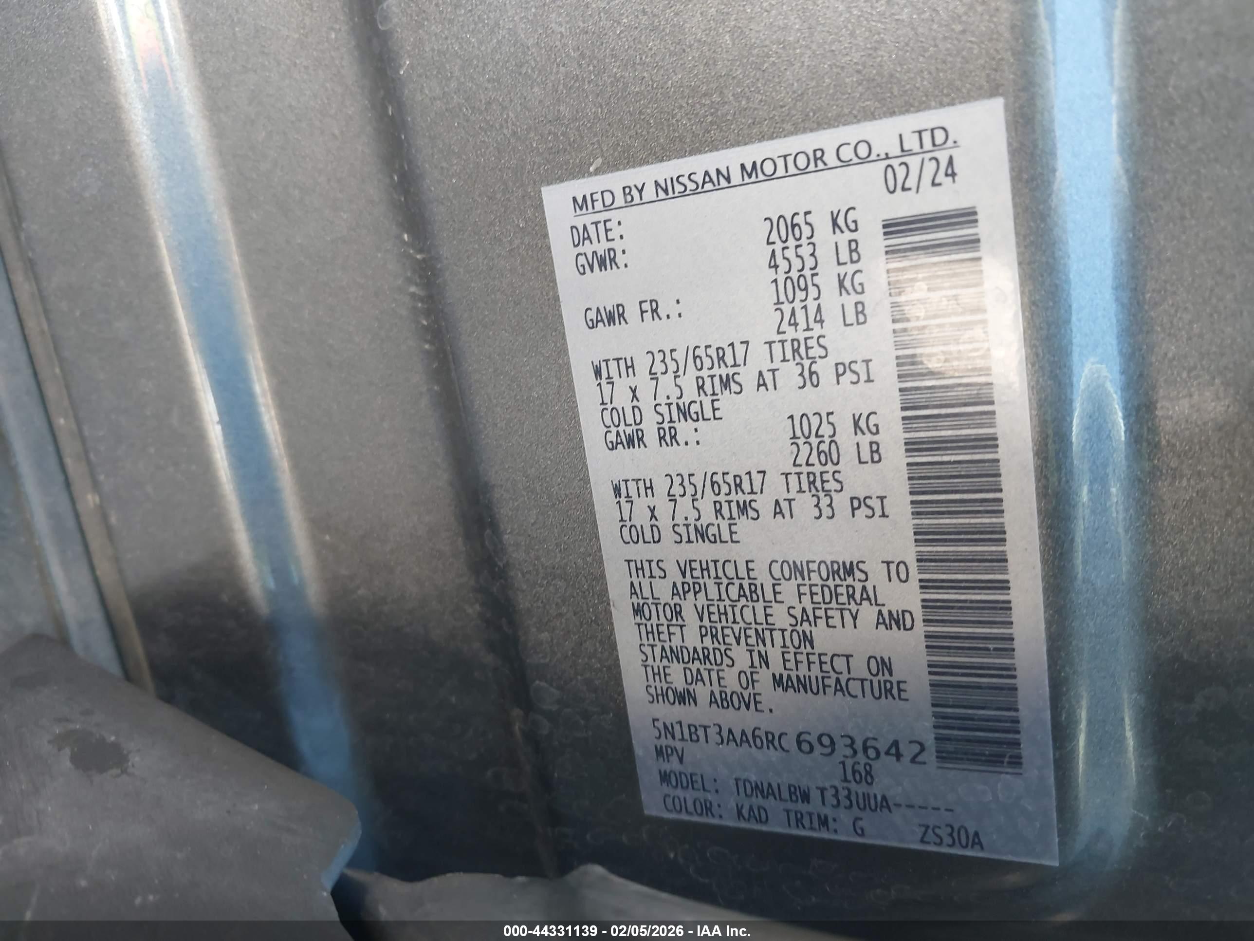 NISSAN ROGUE image 9