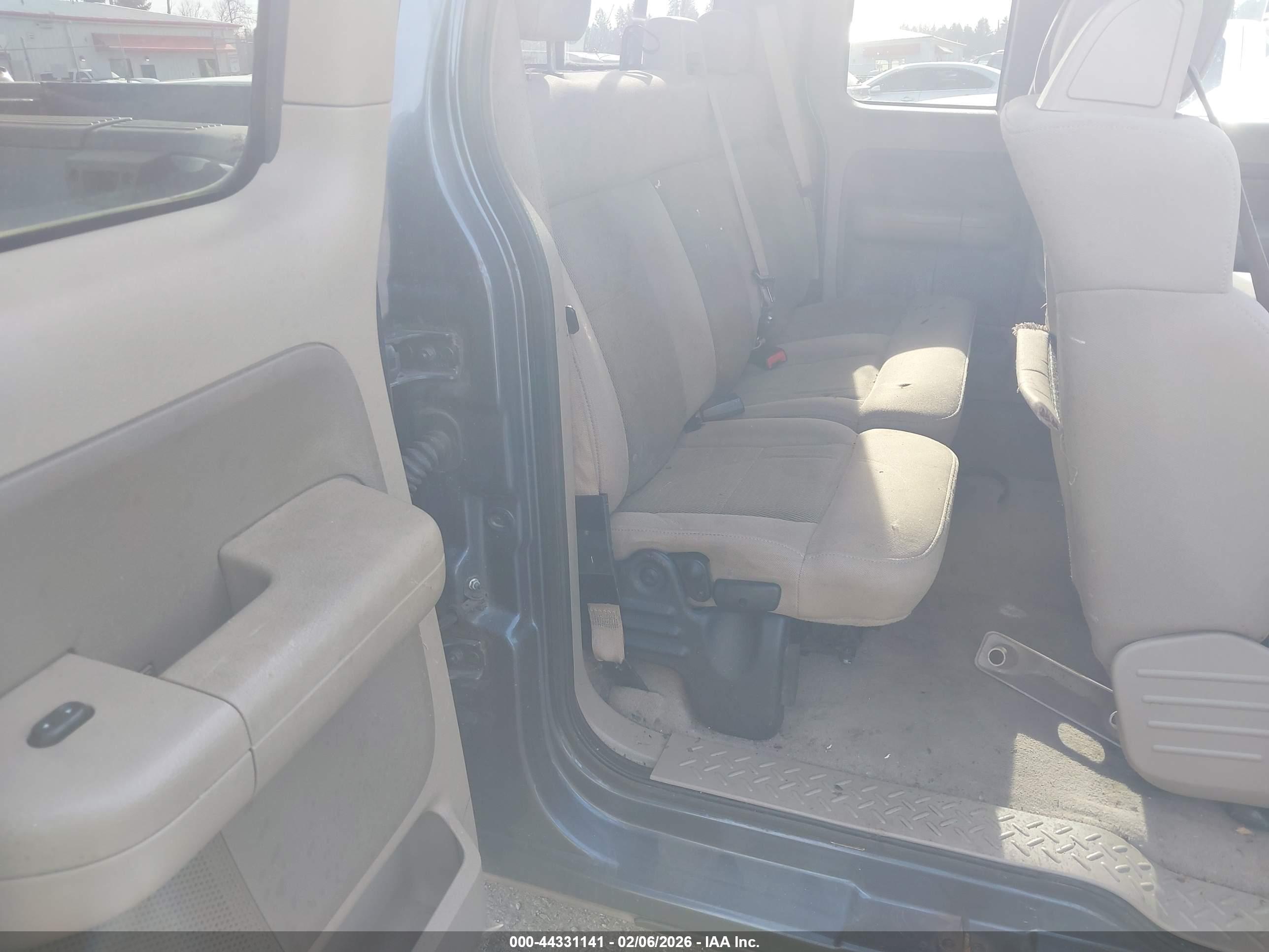 FORD F-150 image 8