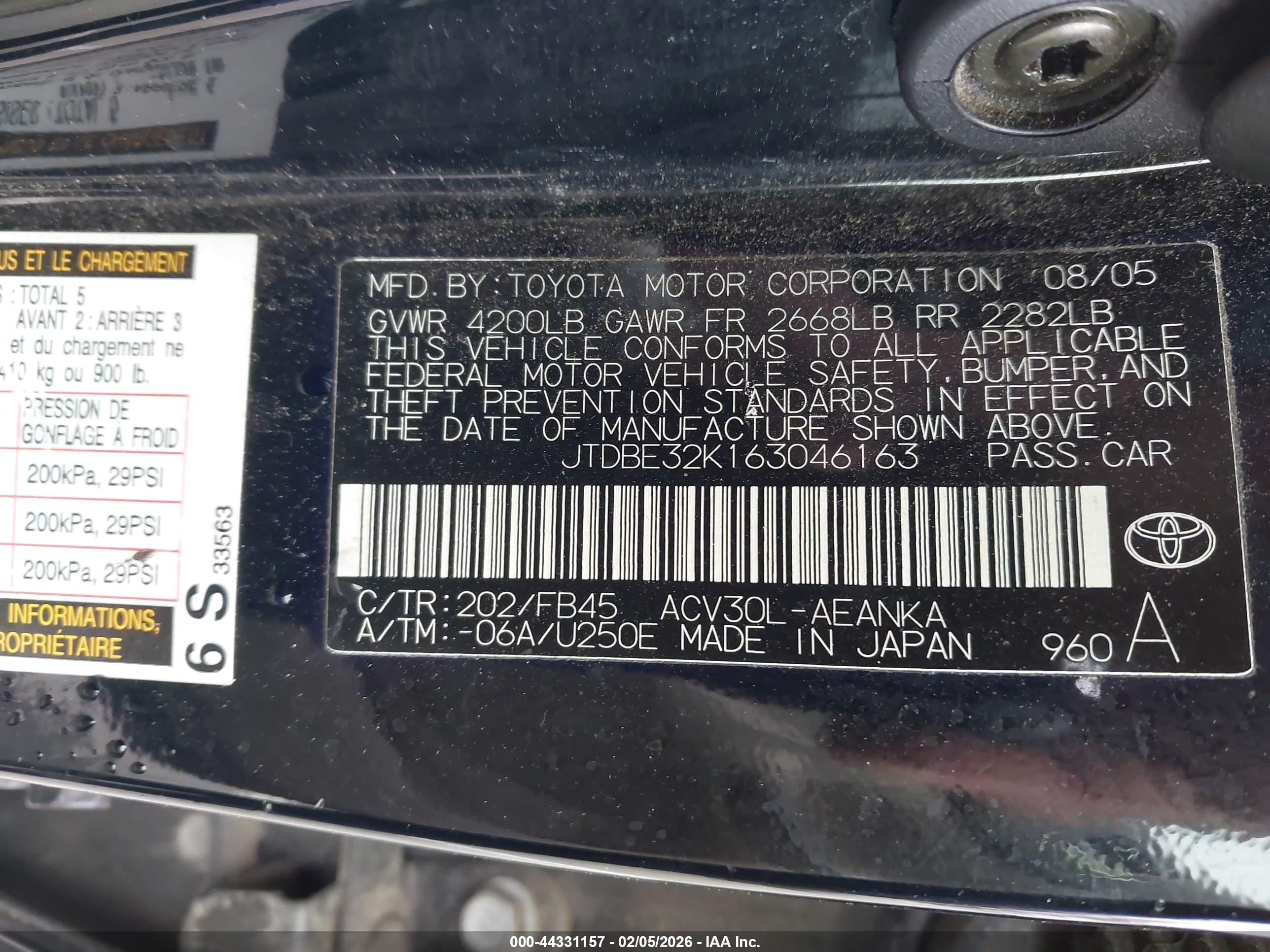 TOYOTA CAMRY image 9