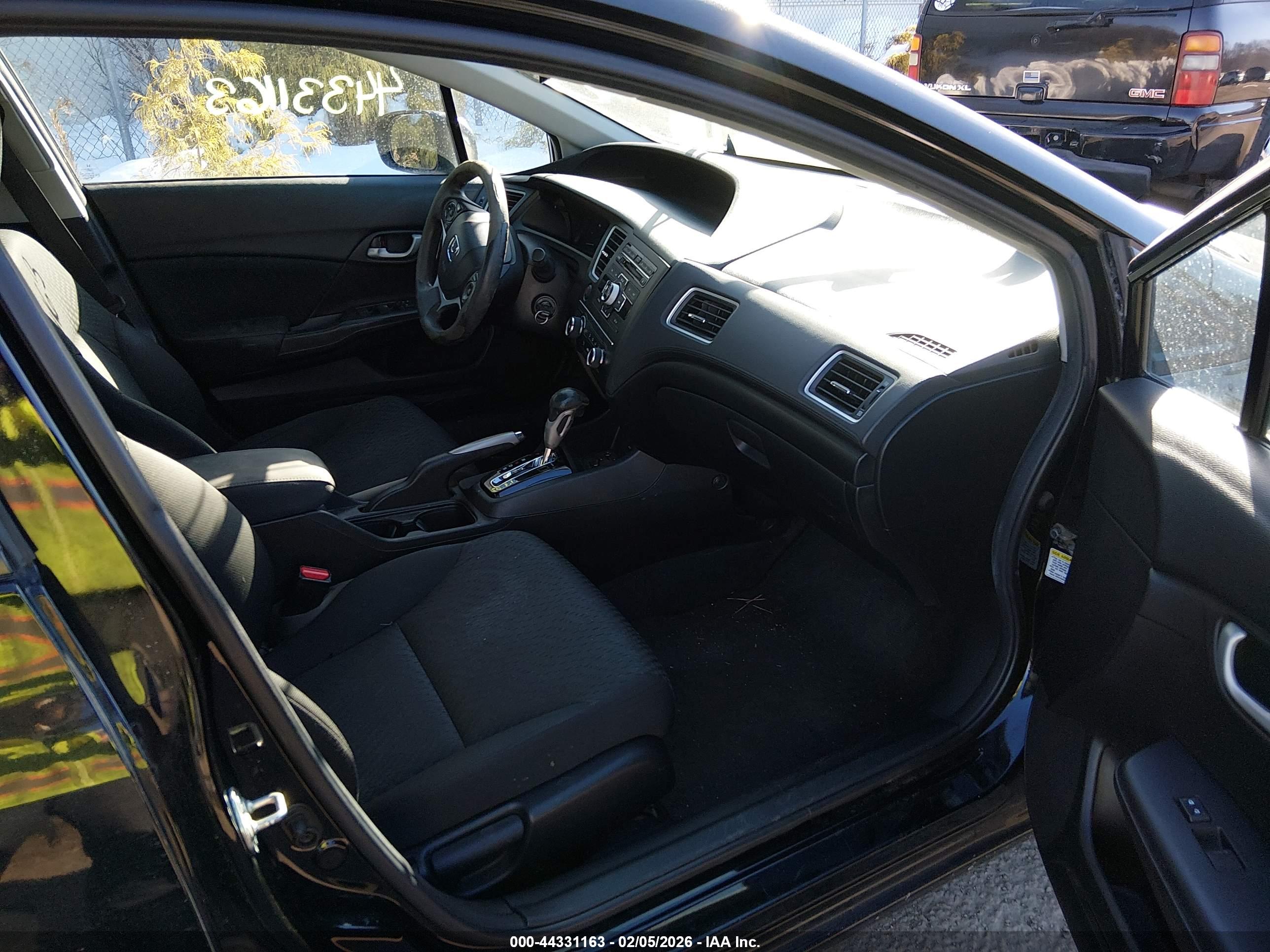 HONDA CIVIC image 5