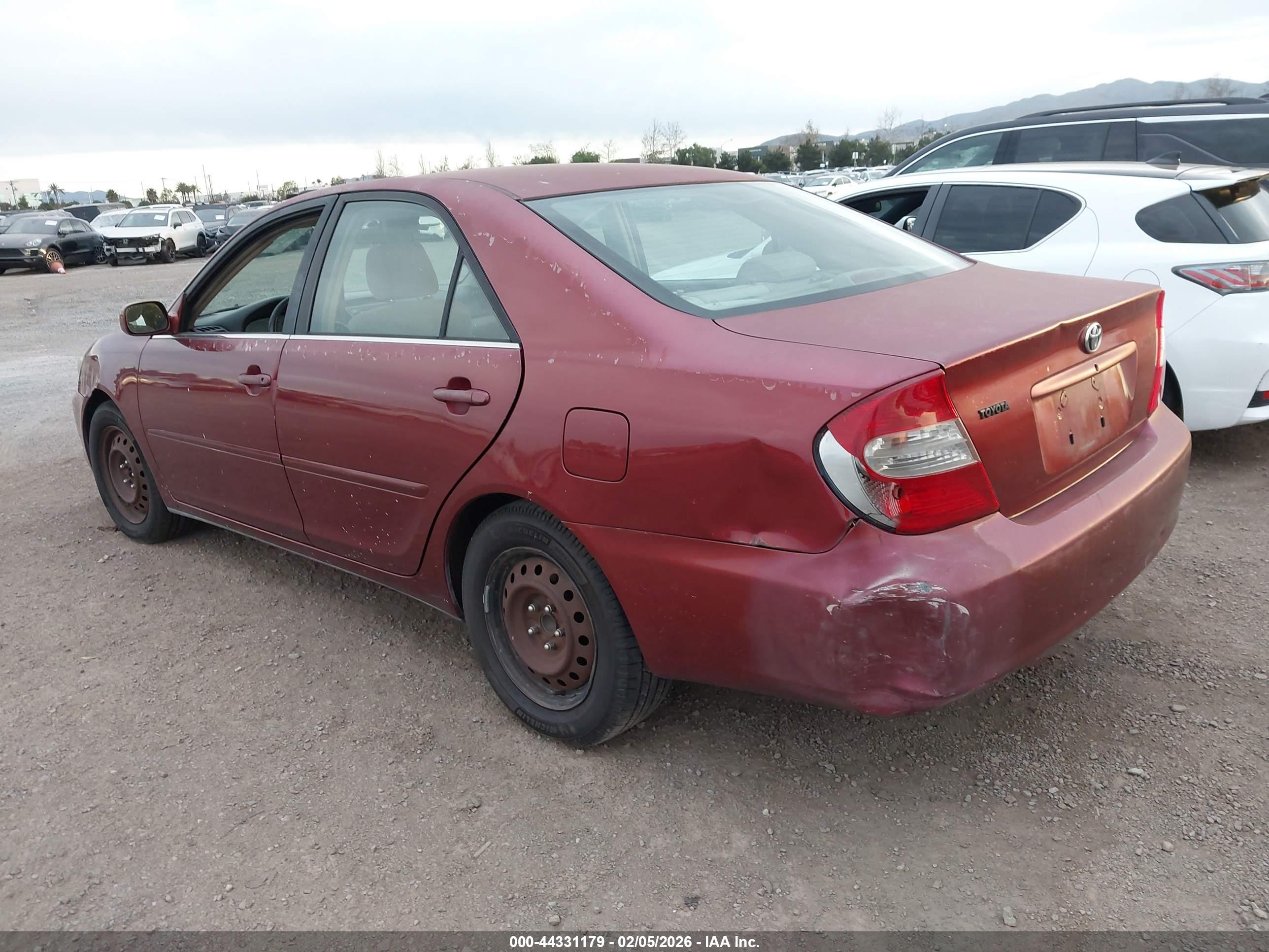 TOYOTA CAMRY image 3