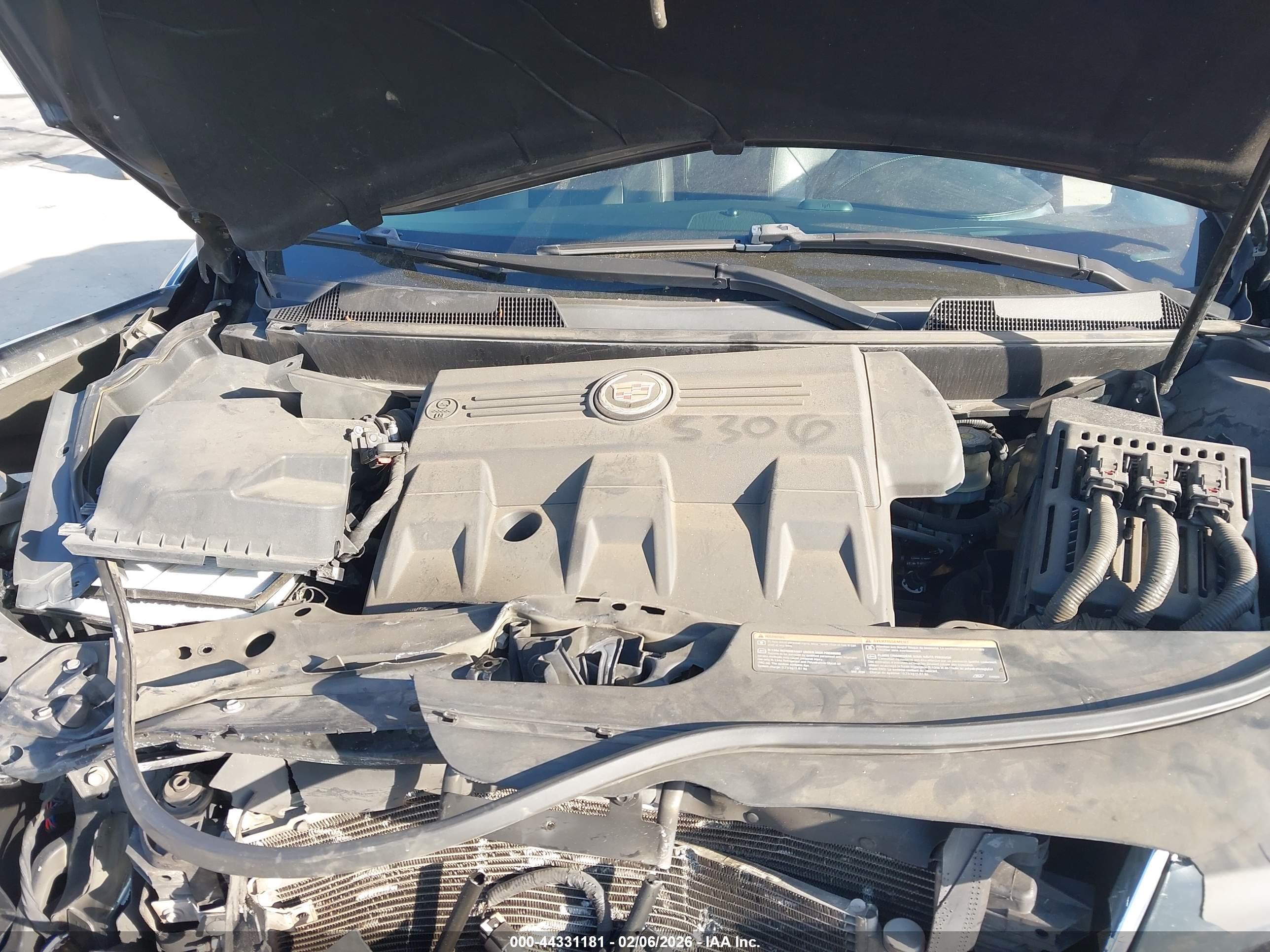 CADILLAC SRX image 10