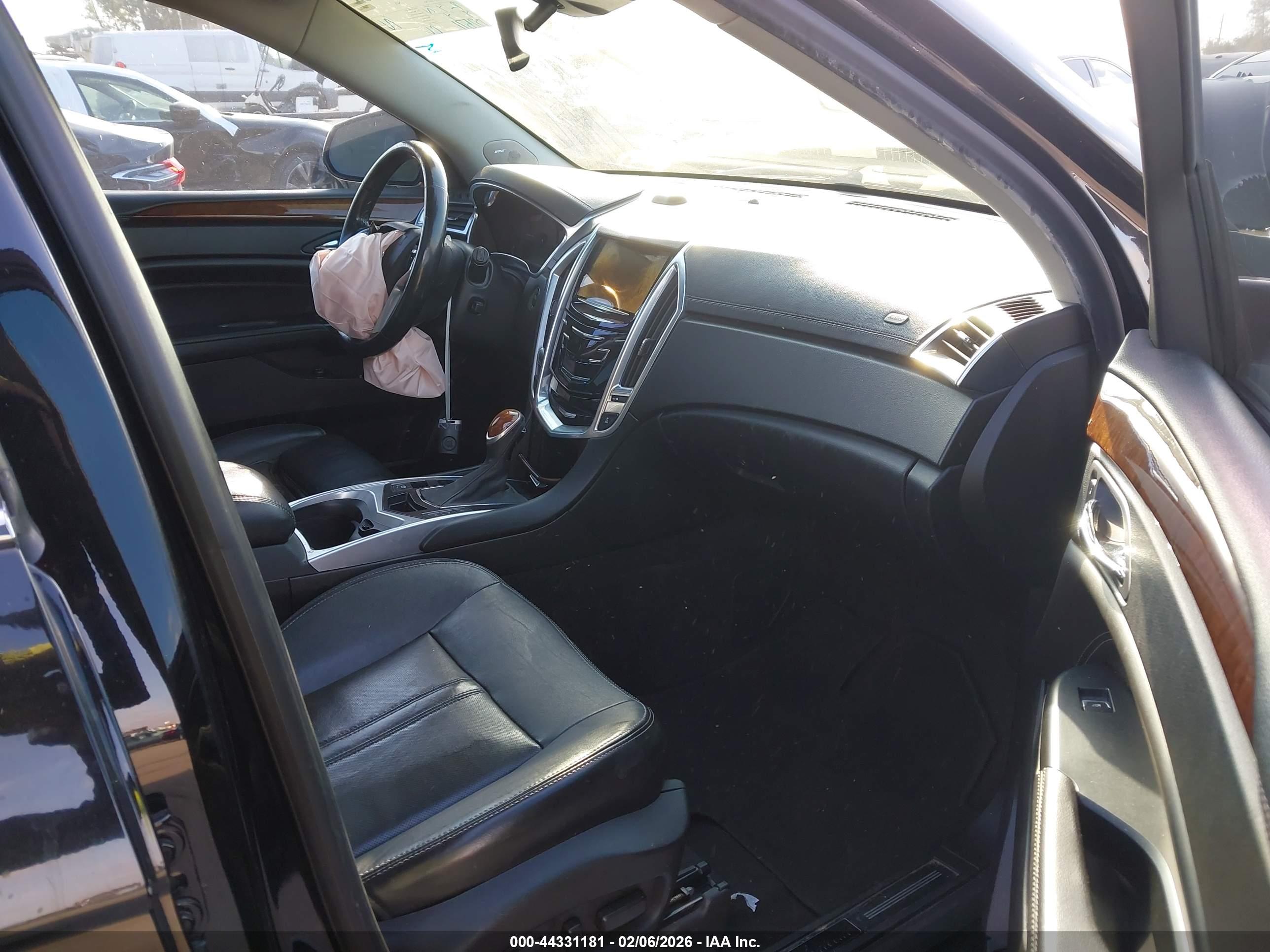 CADILLAC SRX image 5