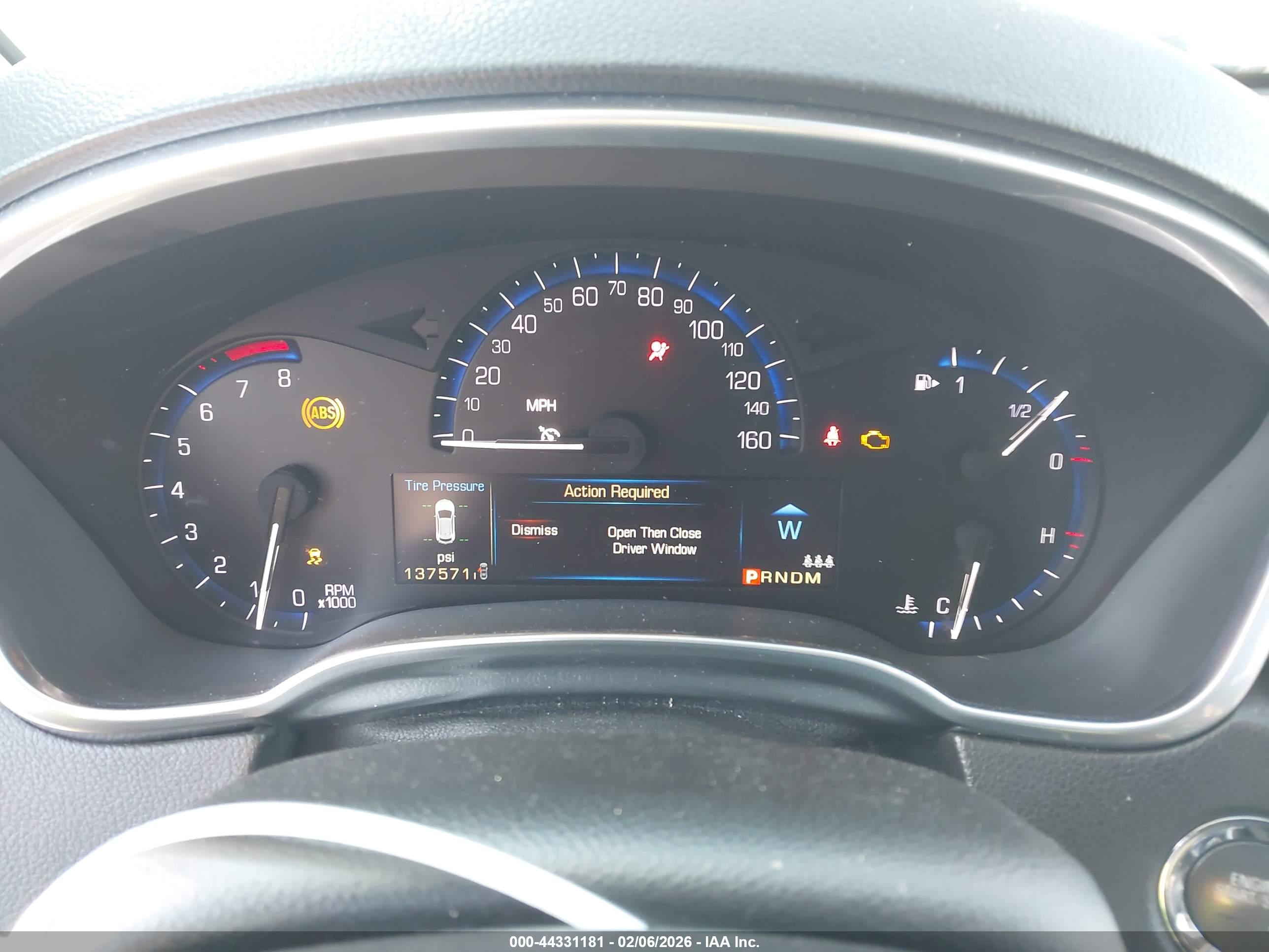 CADILLAC SRX image 7