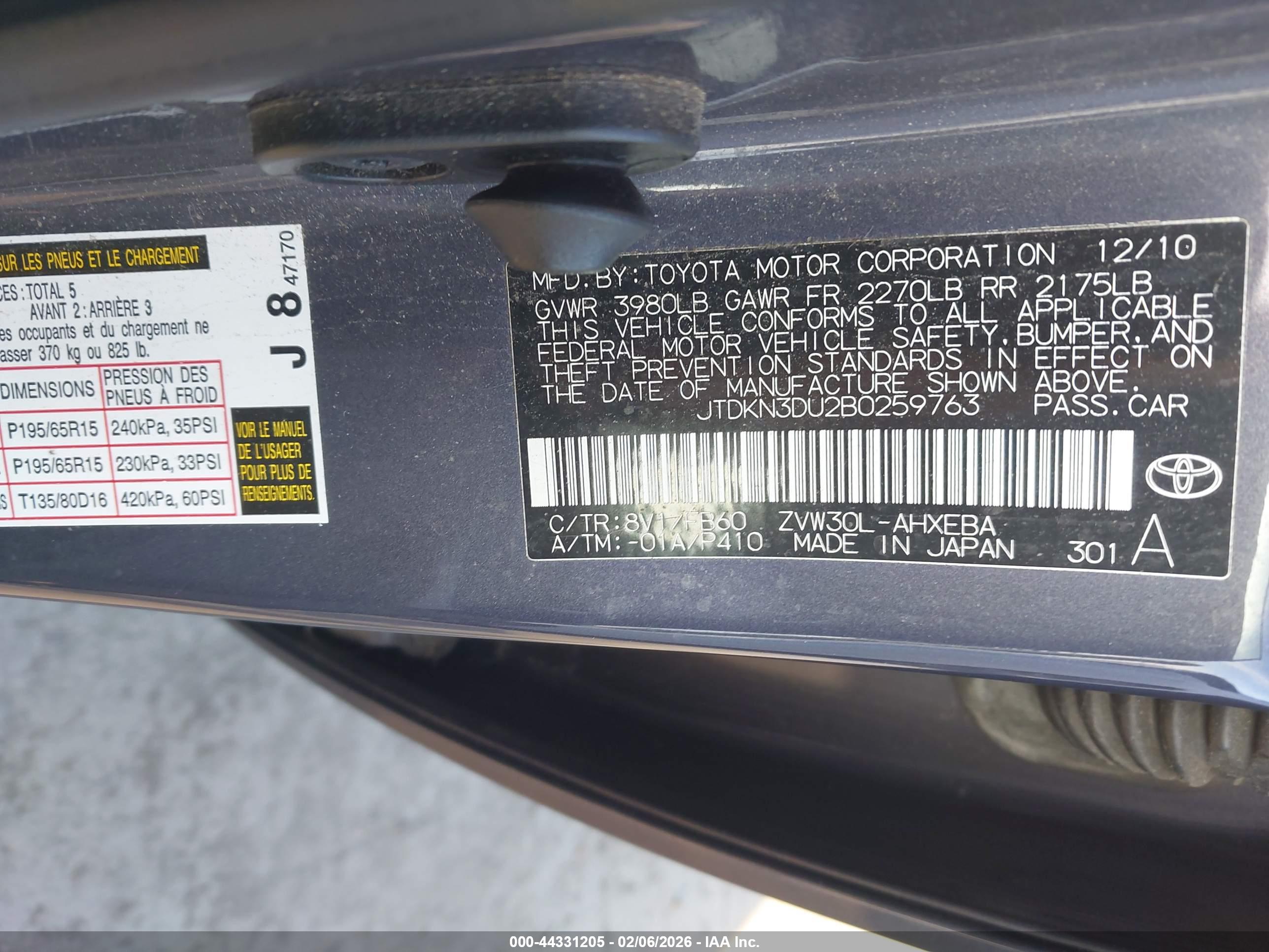 TOYOTA PRIUS image 9