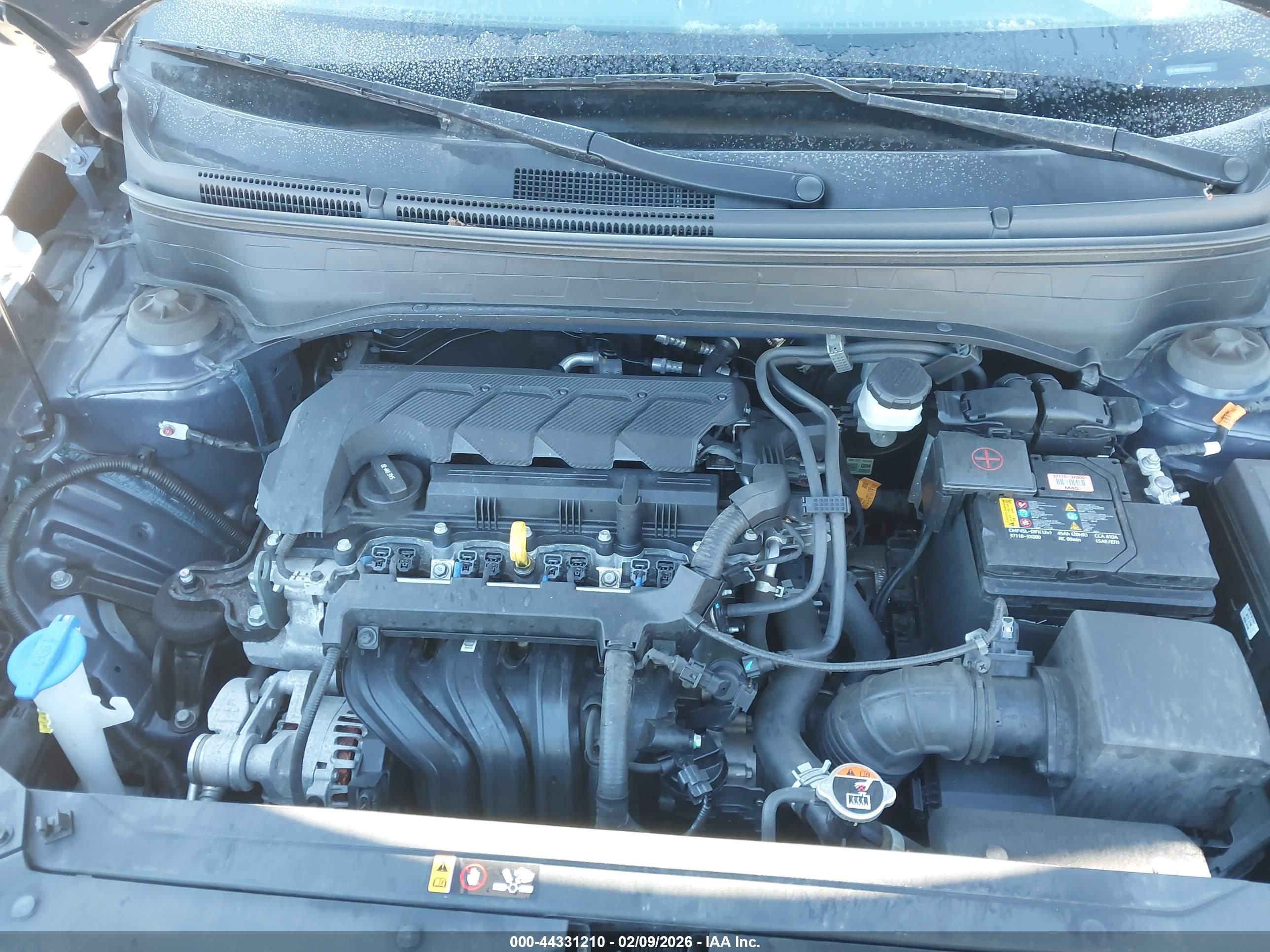 HYUNDAI VENUE image 10