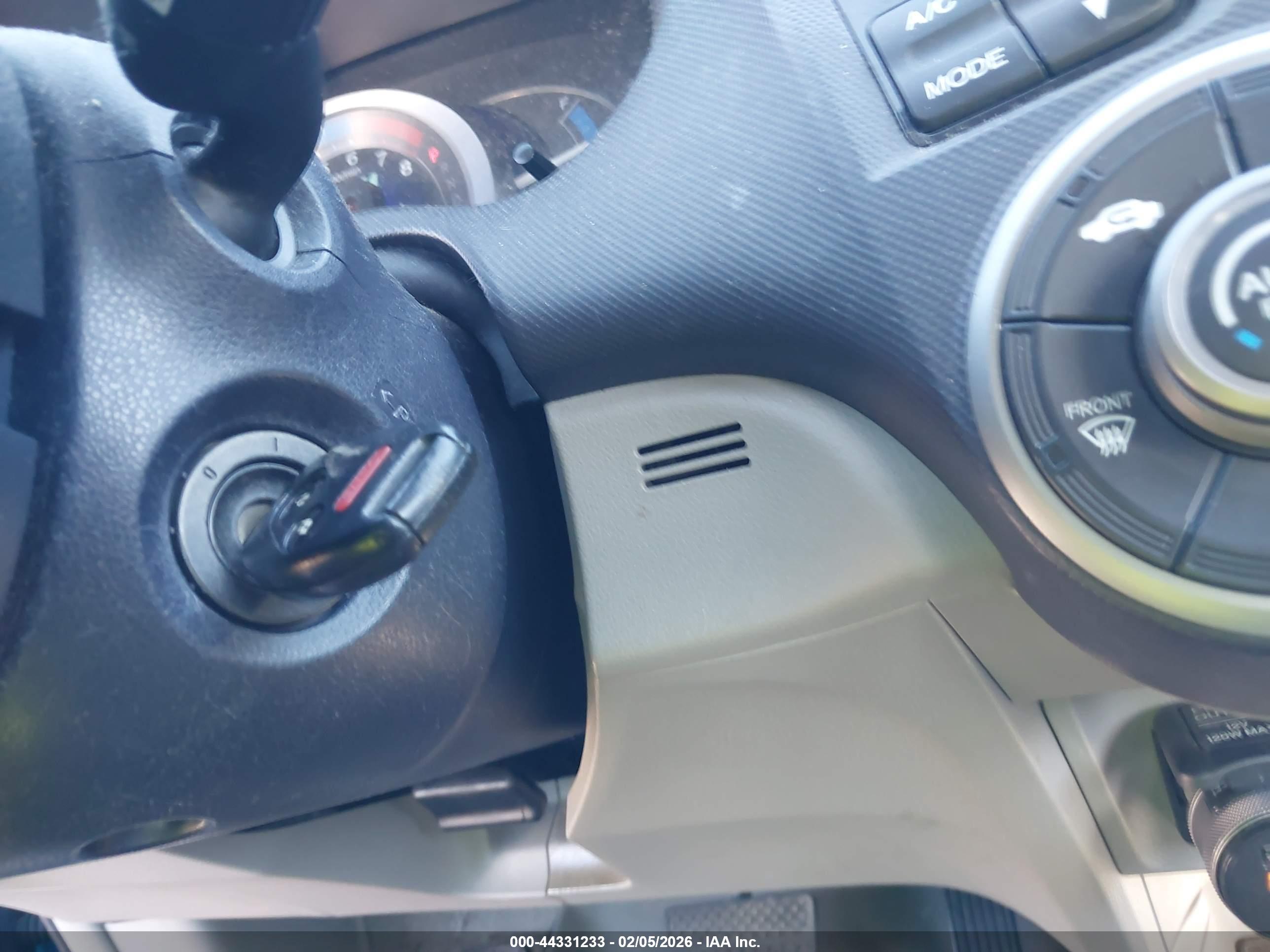 HONDA INSIGHT image 11