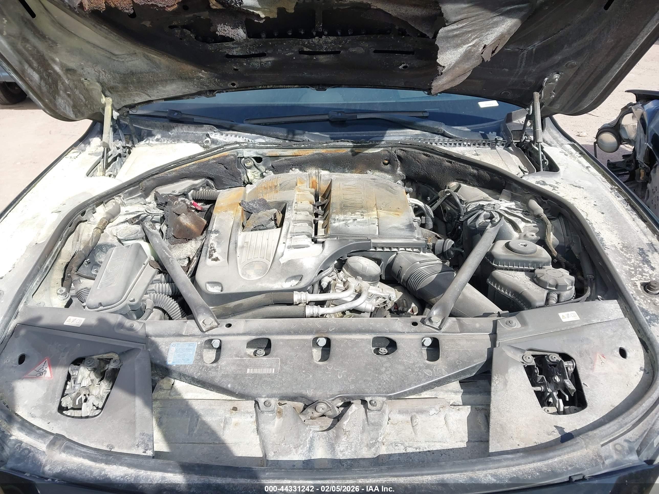 BMW 740I image 10