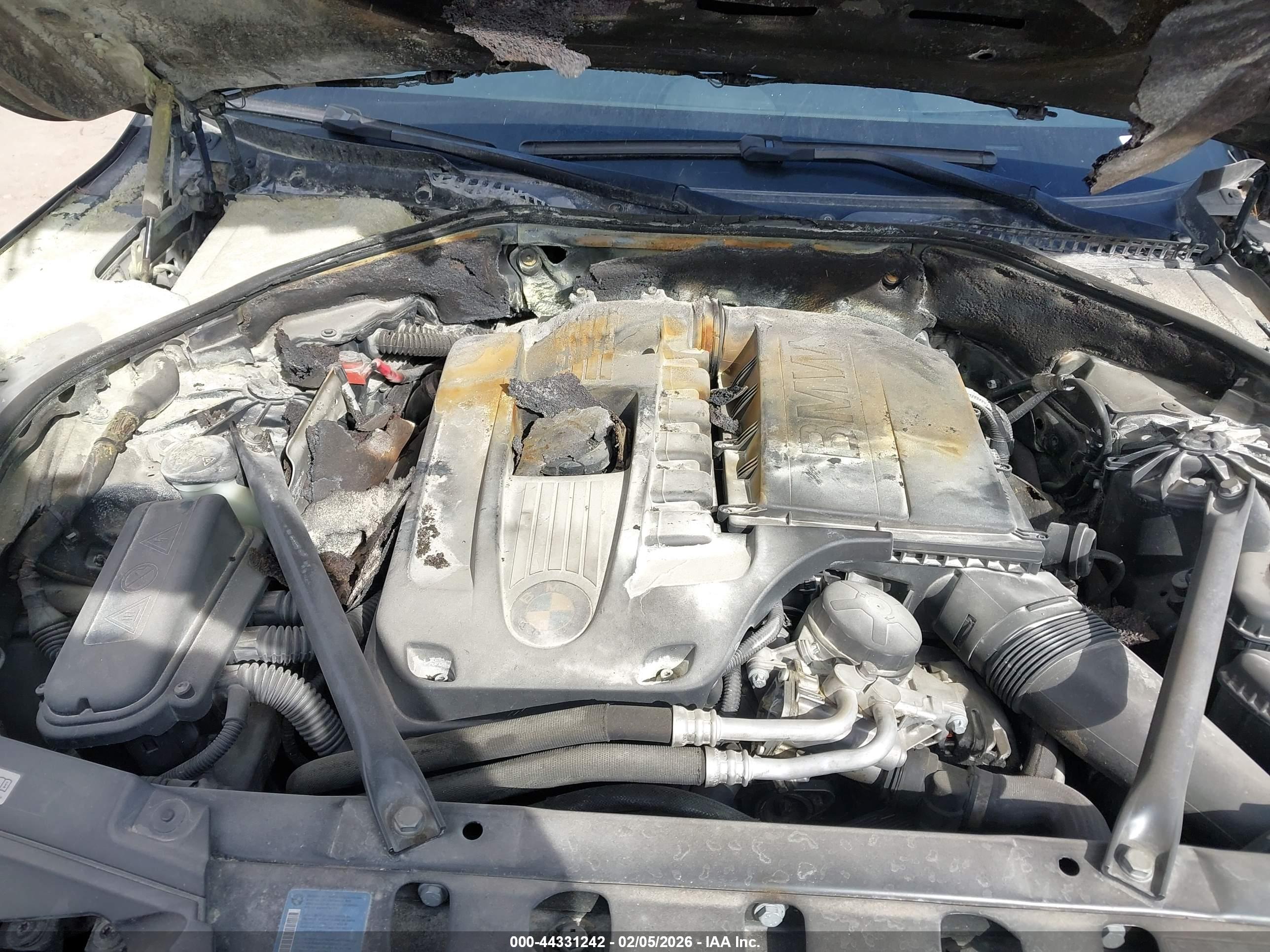 BMW 740I image 6