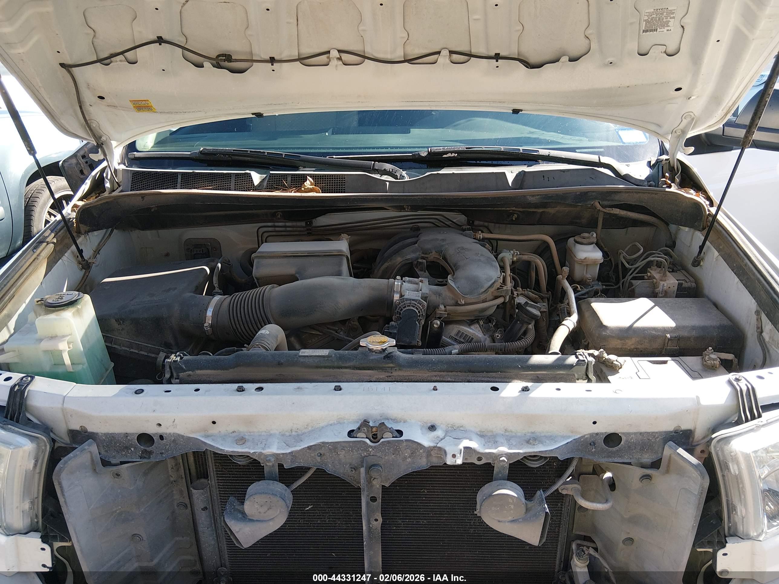 TOYOTA TUNDRA image 10