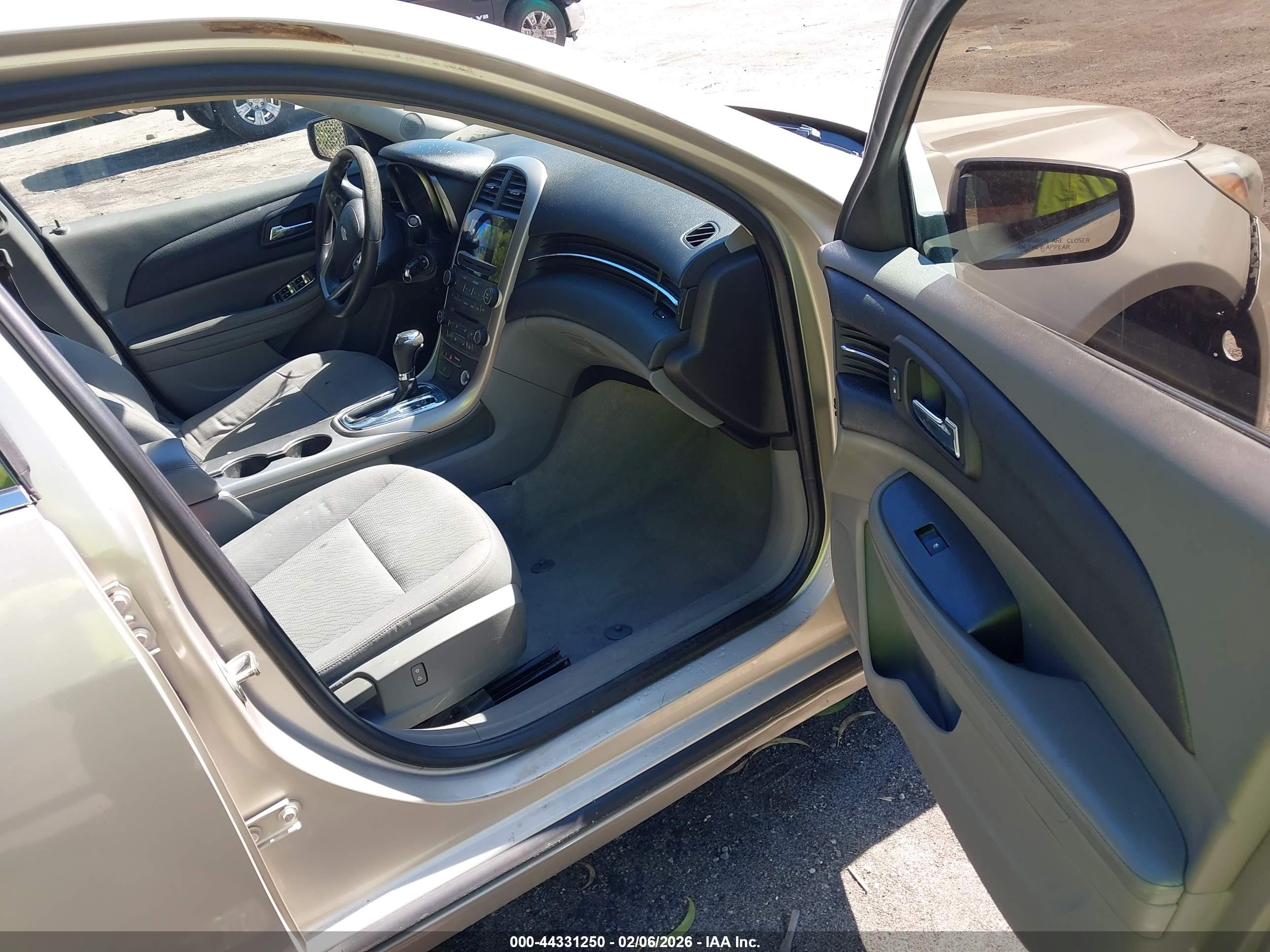 CHEVROLET MALIBU image 5