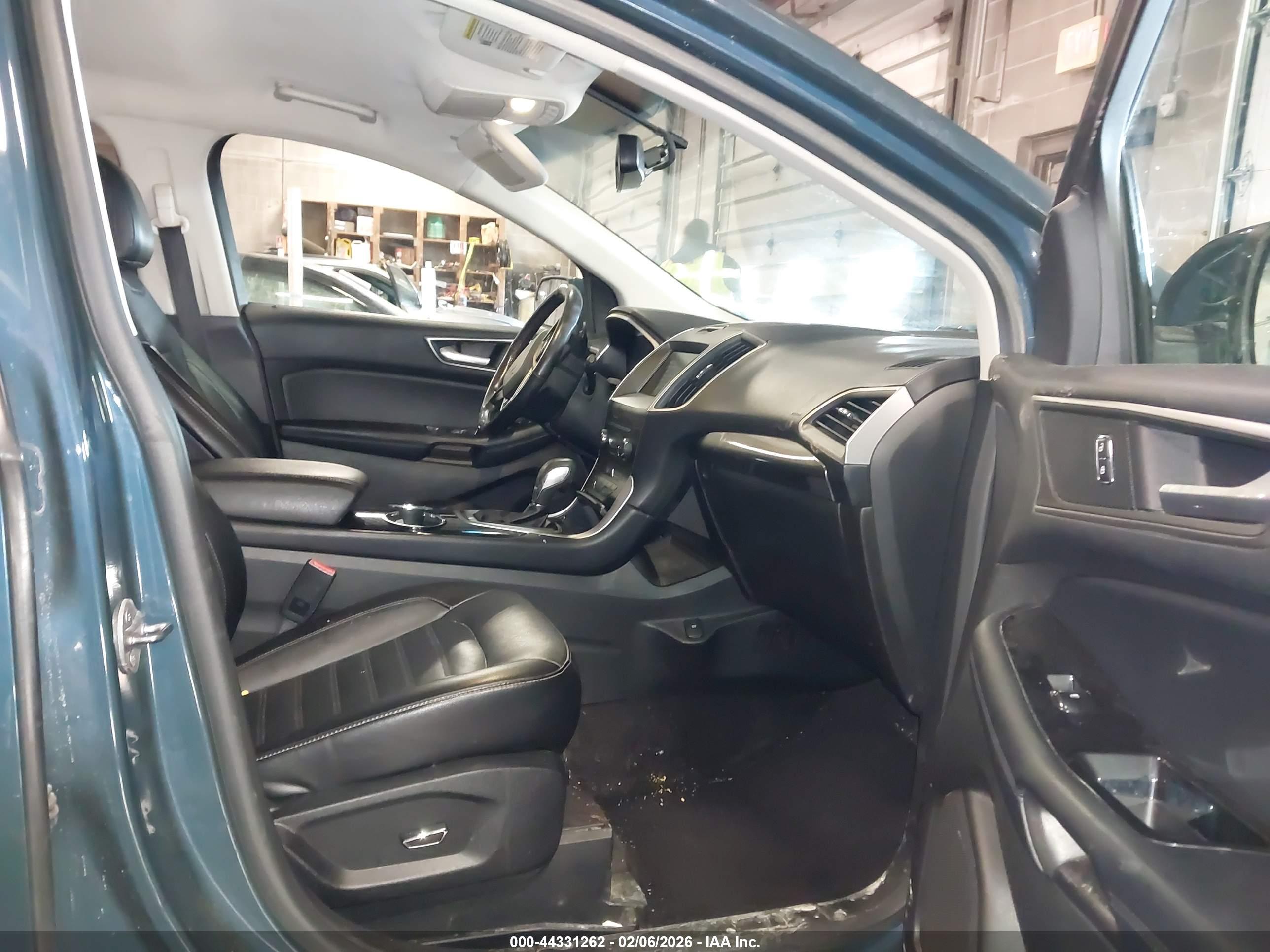 FORD EDGE image 5