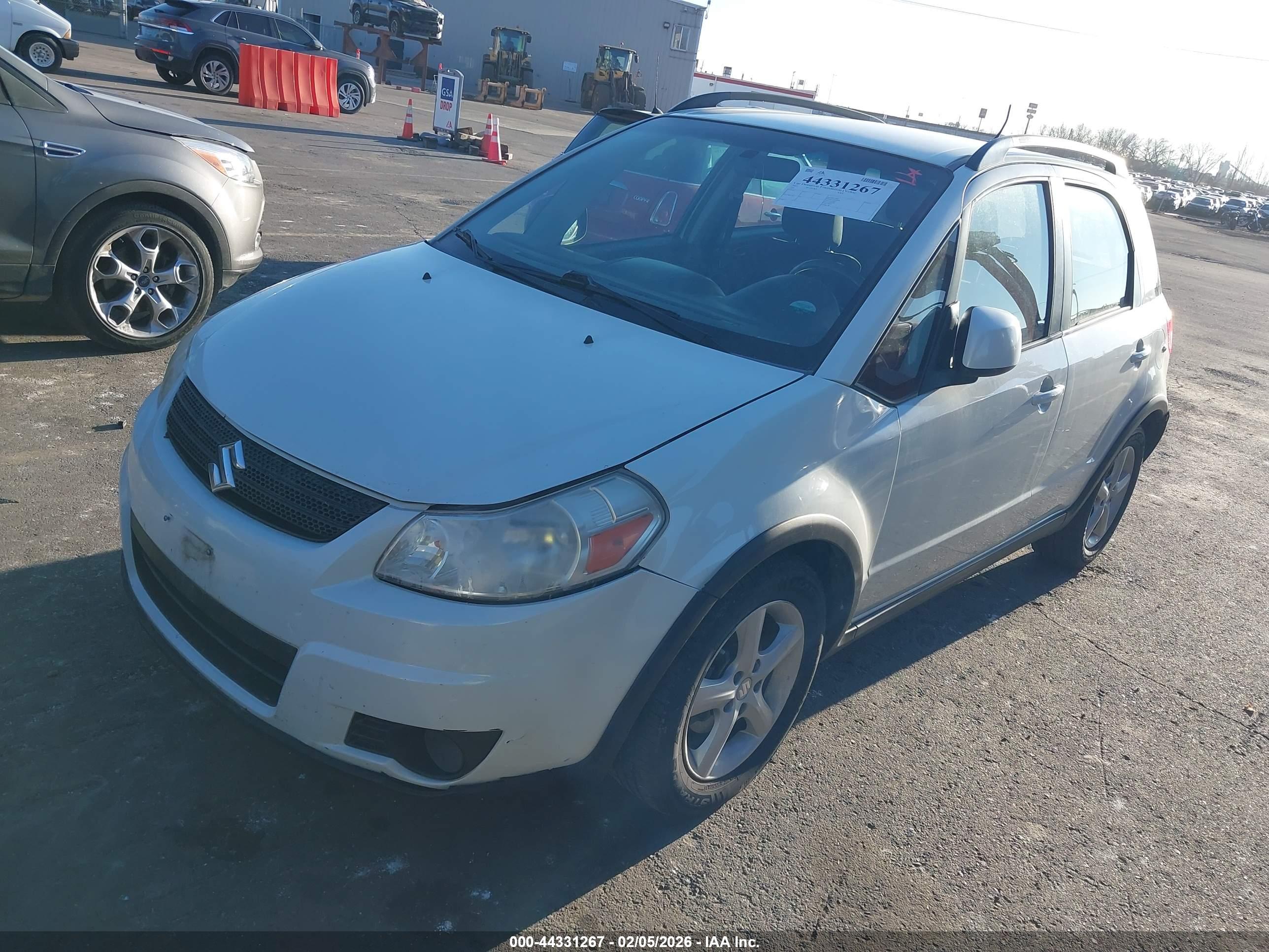 SUZUKI SX4 image 2
