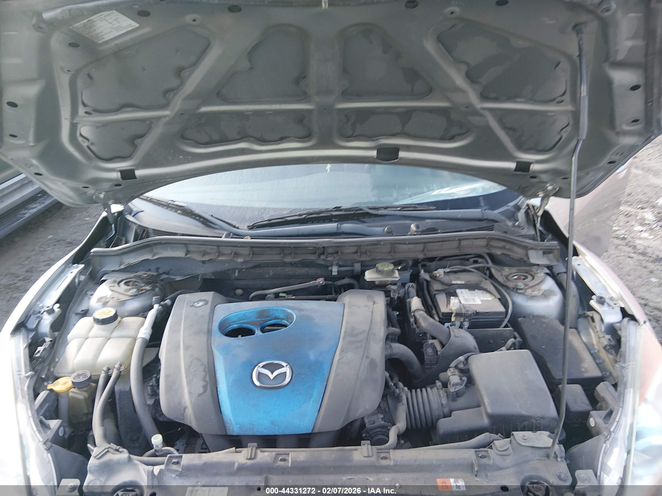 MAZDA MAZDA3 image 10