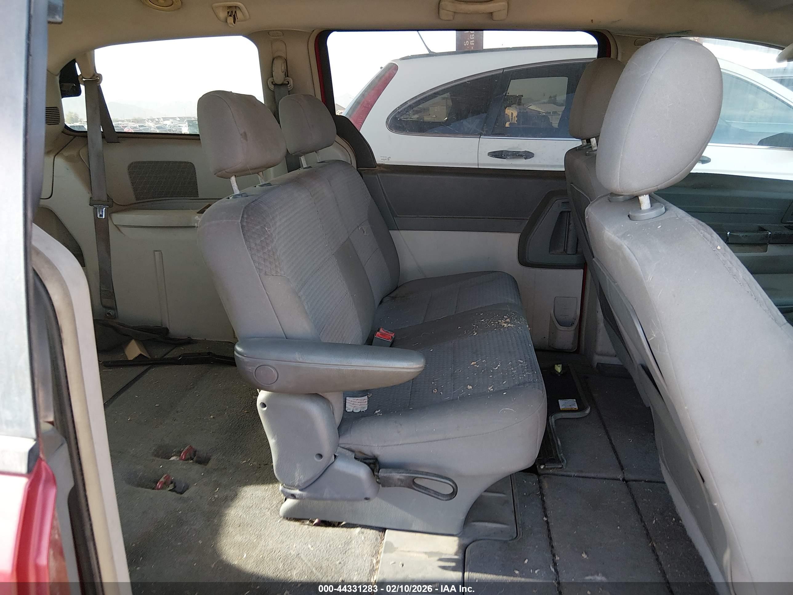 CHRYSLER TOWN image 8
