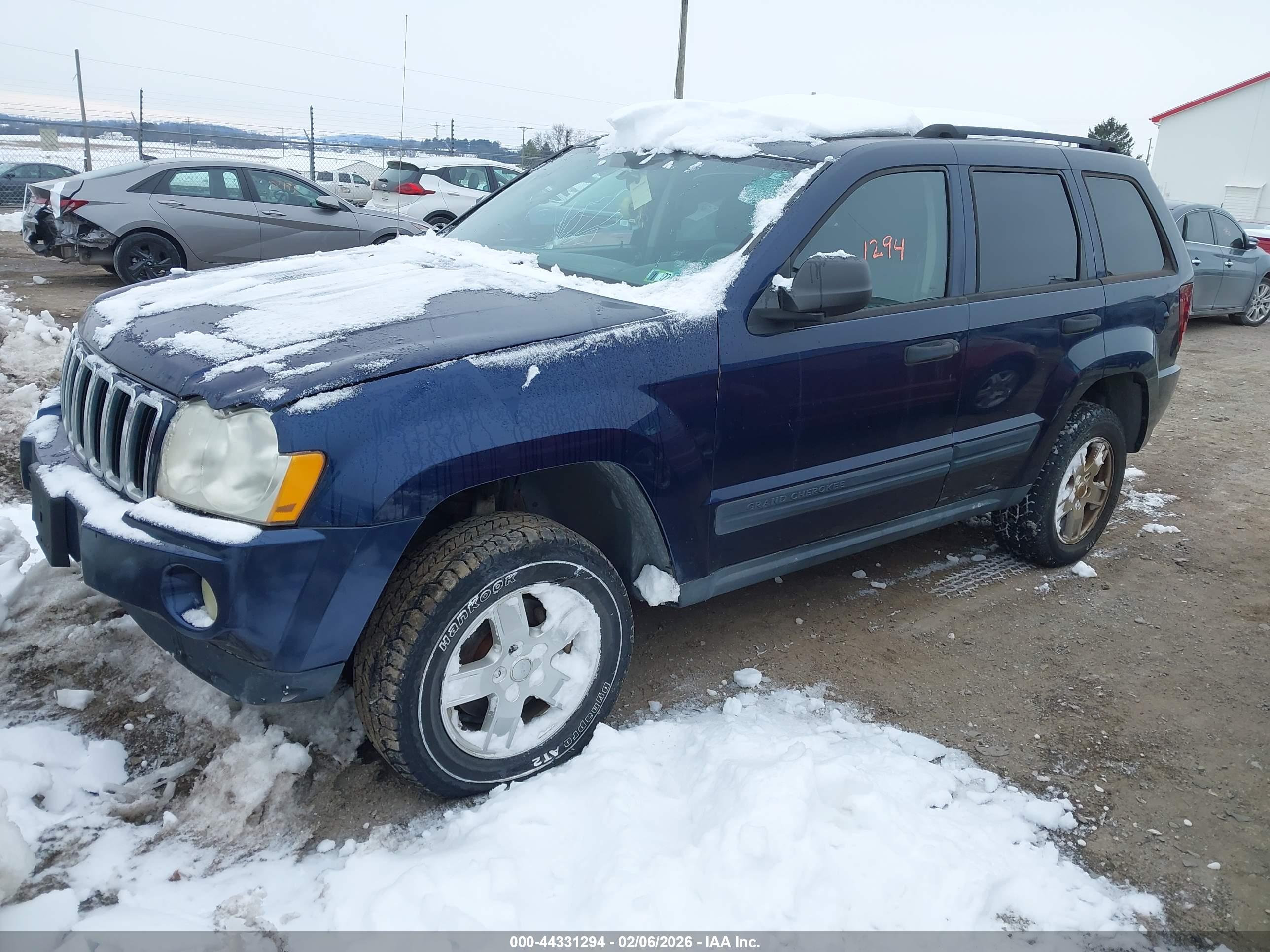 JEEP GRAND image 2