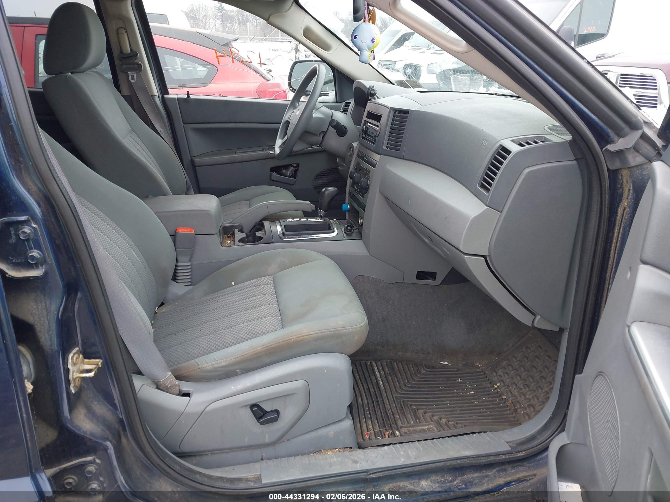 JEEP GRAND image 5