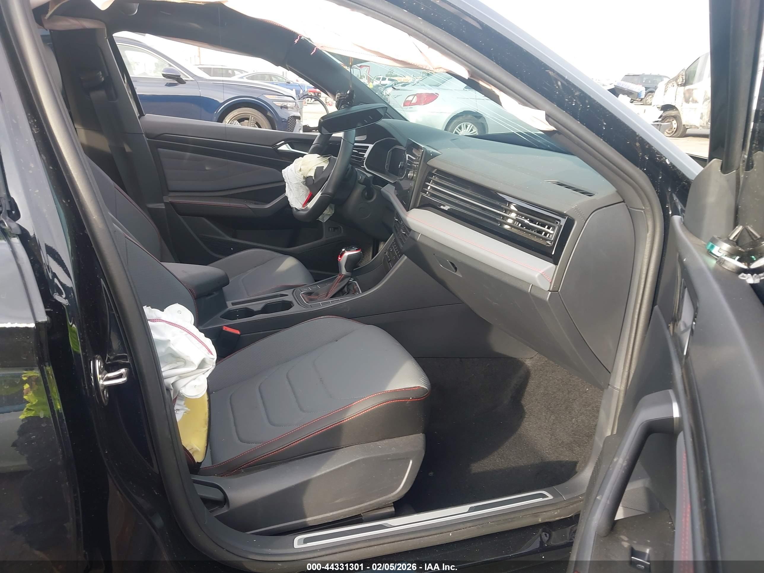 VOLKSWAGEN JETTA image 5