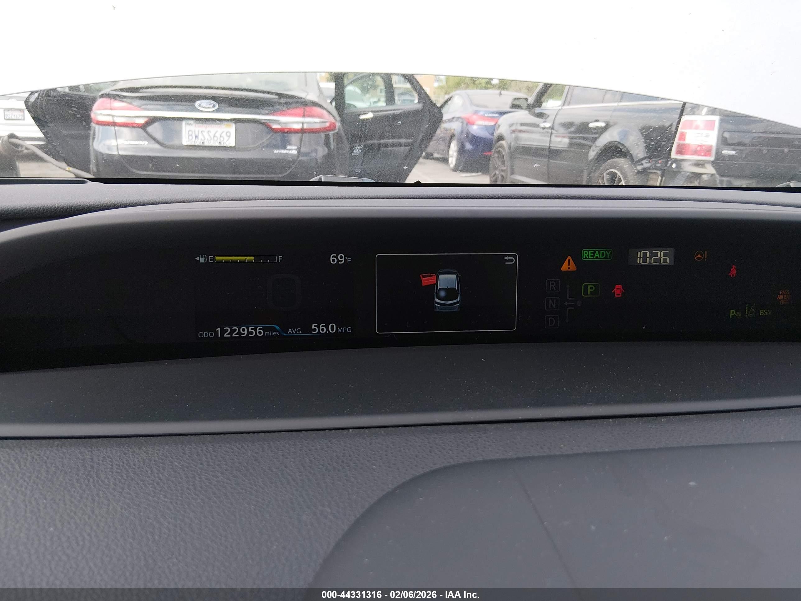 TOYOTA PRIUS image 7