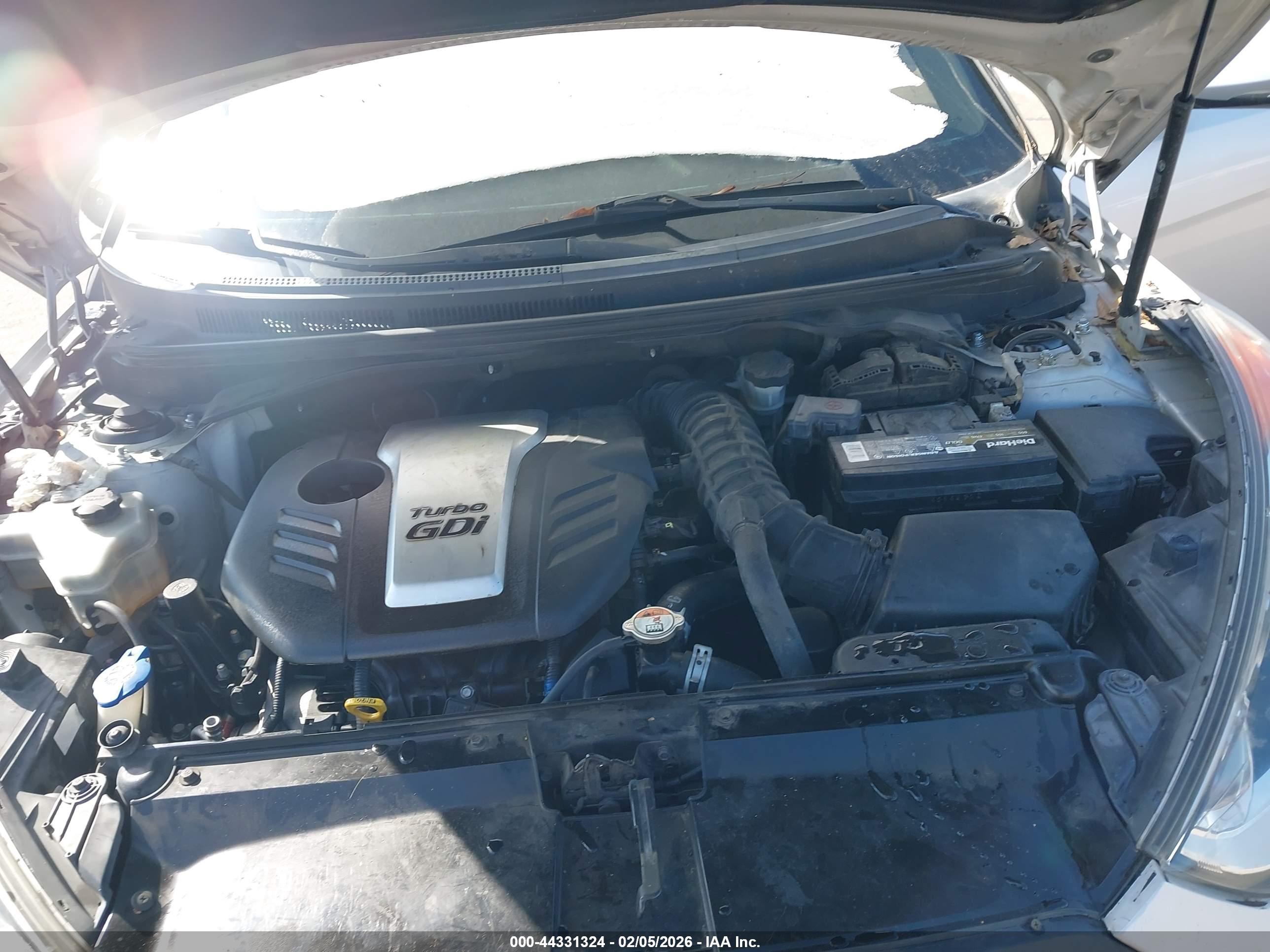 HYUNDAI VELOSTER image 10