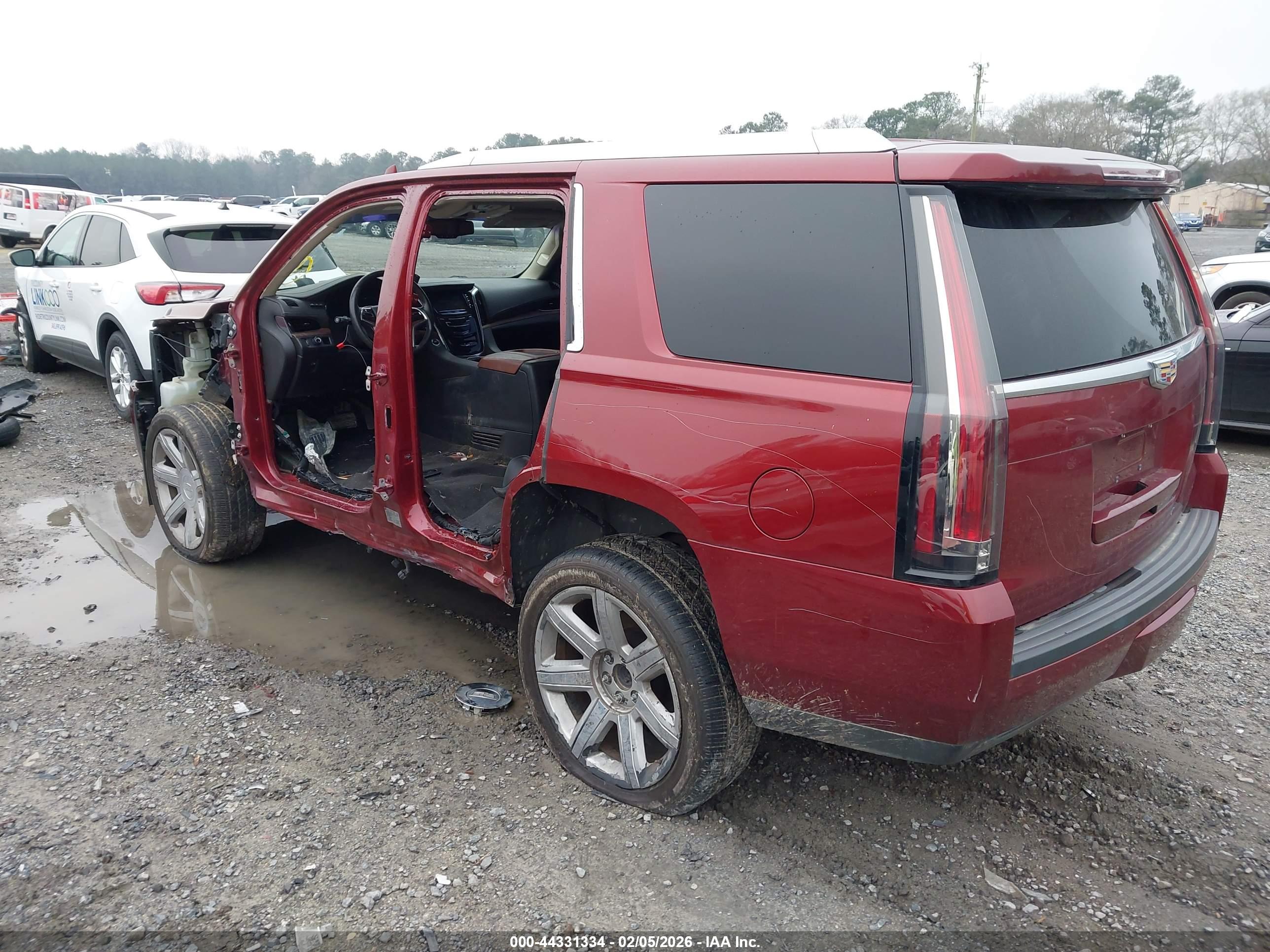 CADILLAC ESCALADE image 3