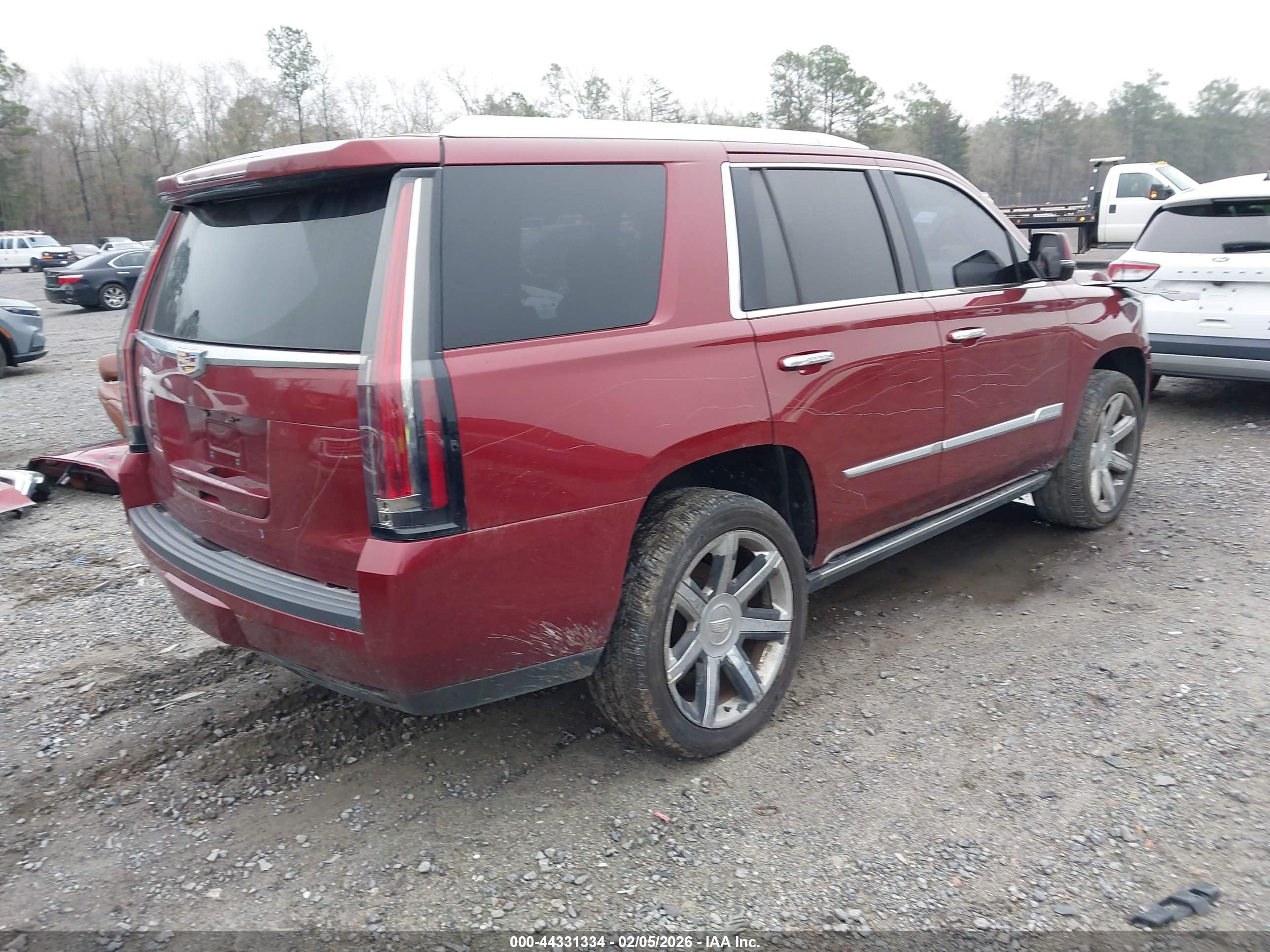 CADILLAC ESCALADE image 4
