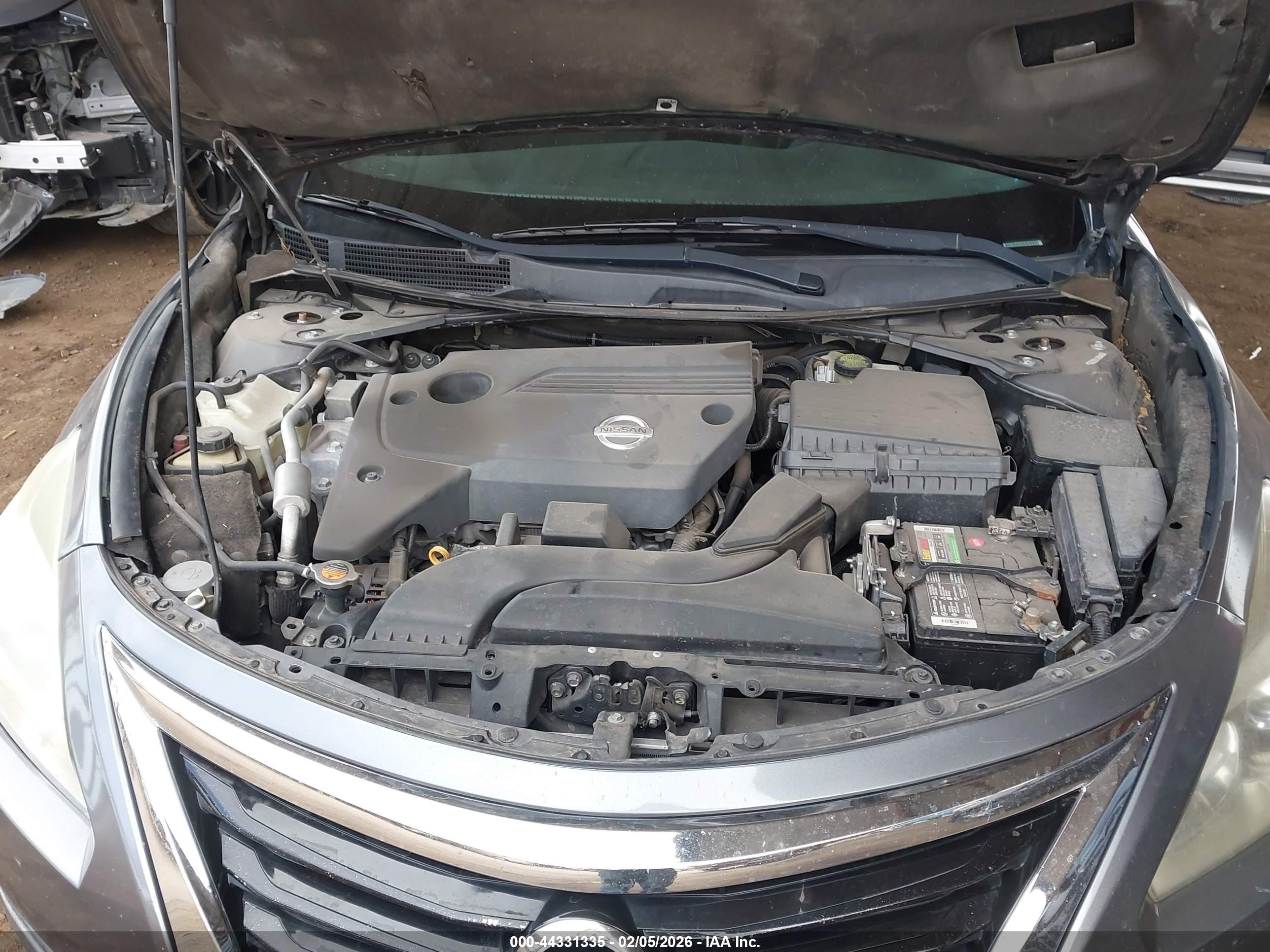 NISSAN ALTIMA image 10