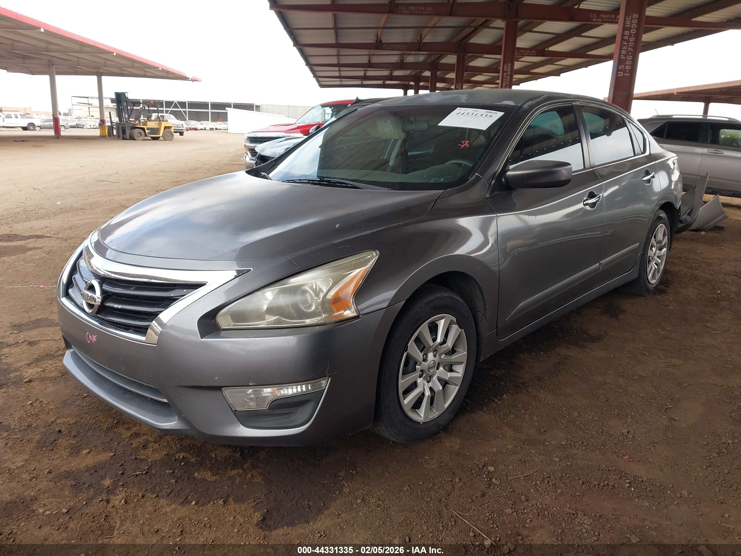 NISSAN ALTIMA image 2