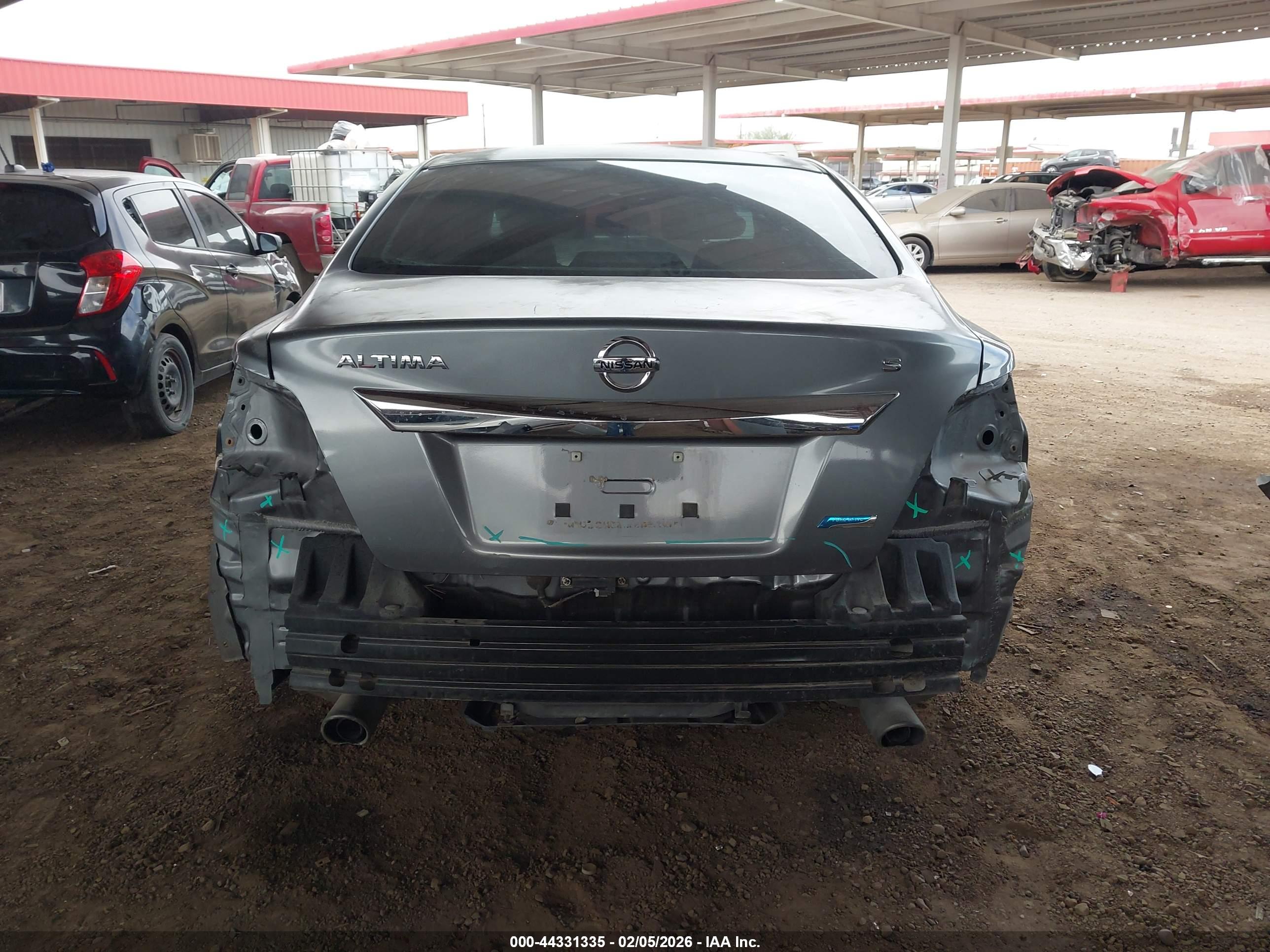 NISSAN ALTIMA image 6