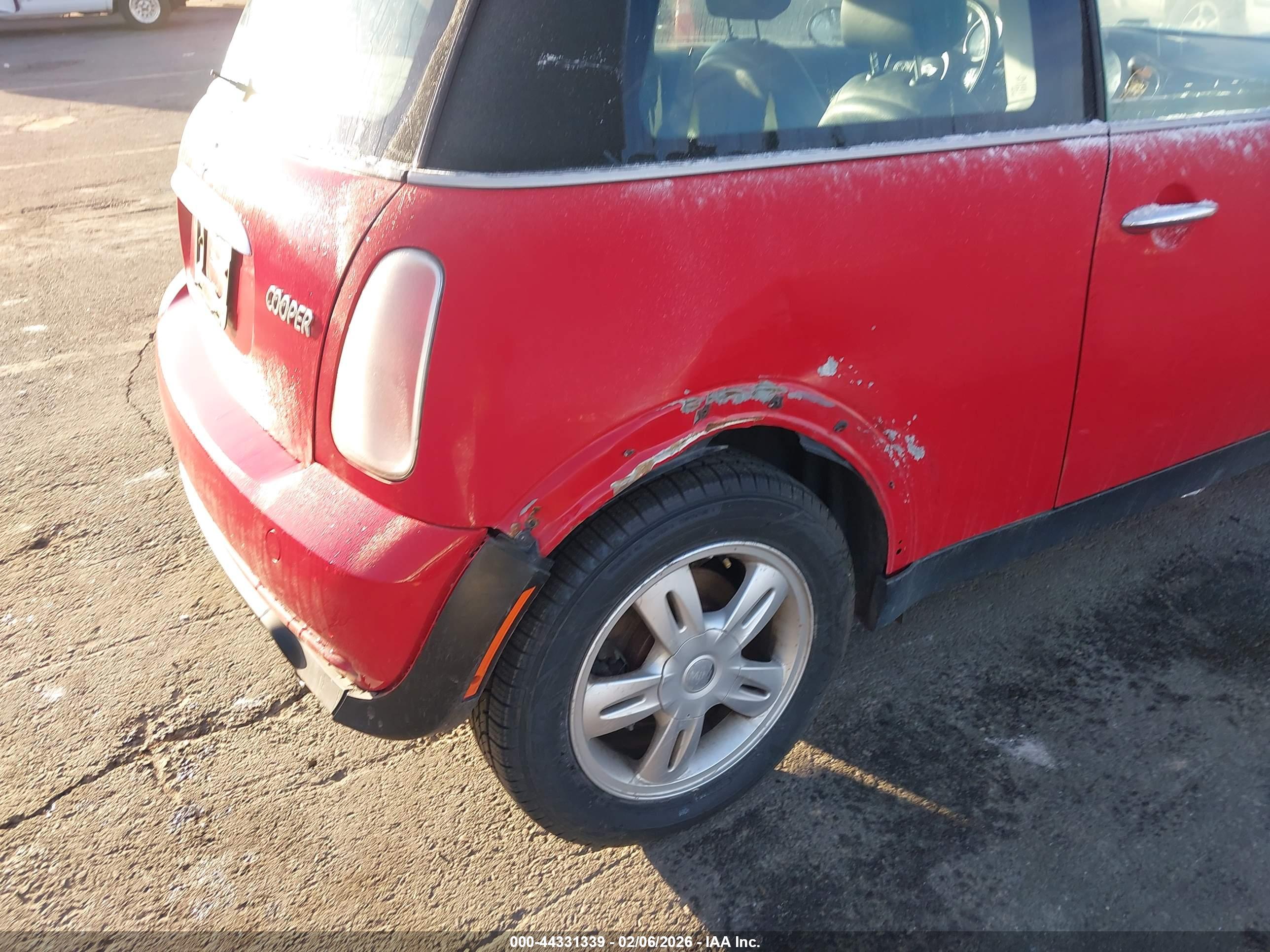 MINI COOPER image 6