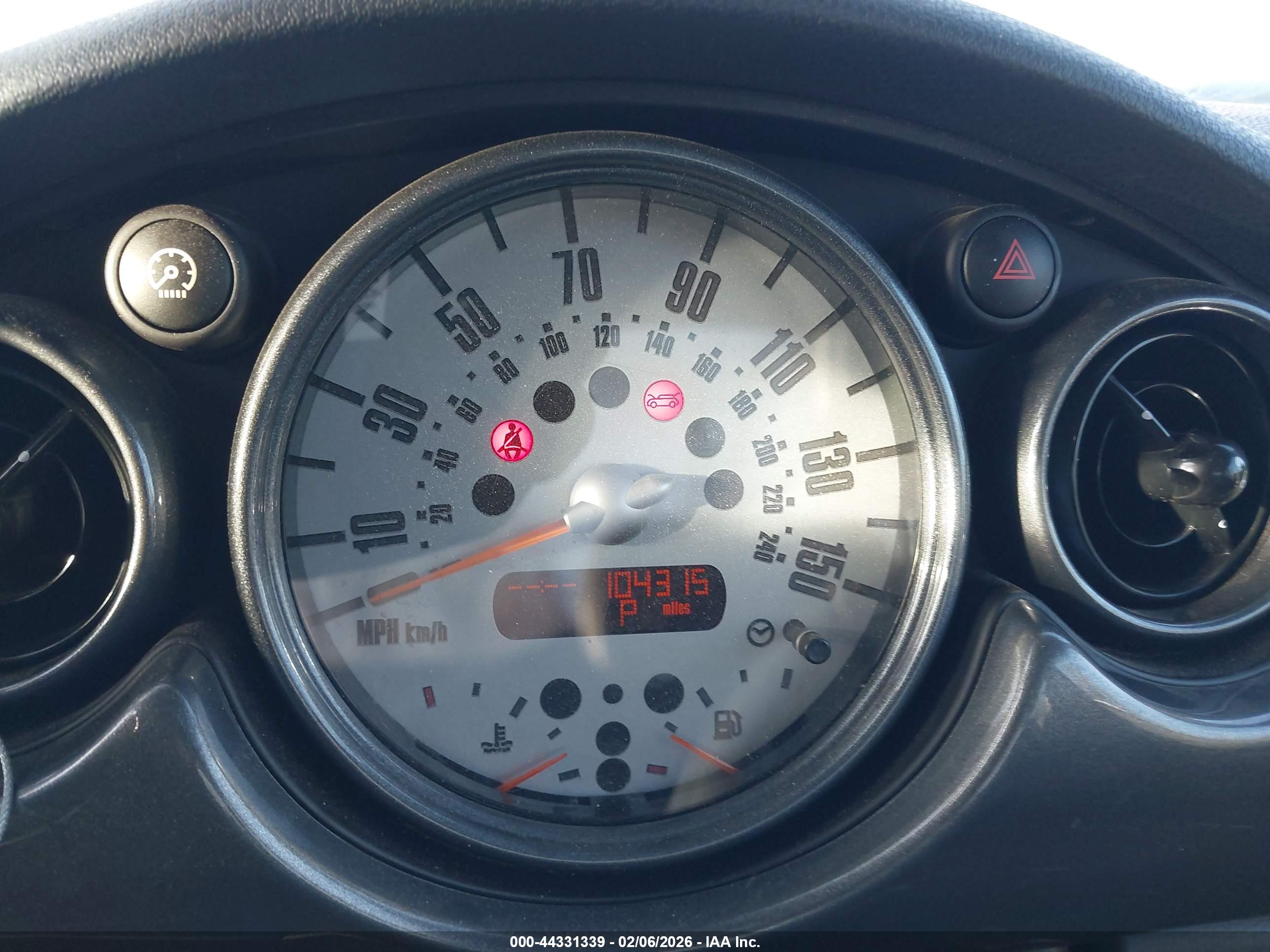 MINI COOPER image 7