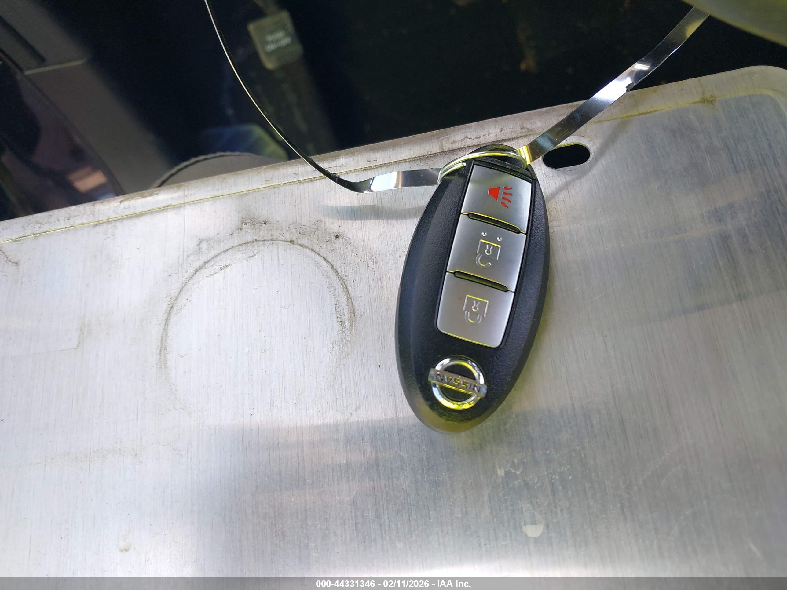NISSAN MURANO image 11