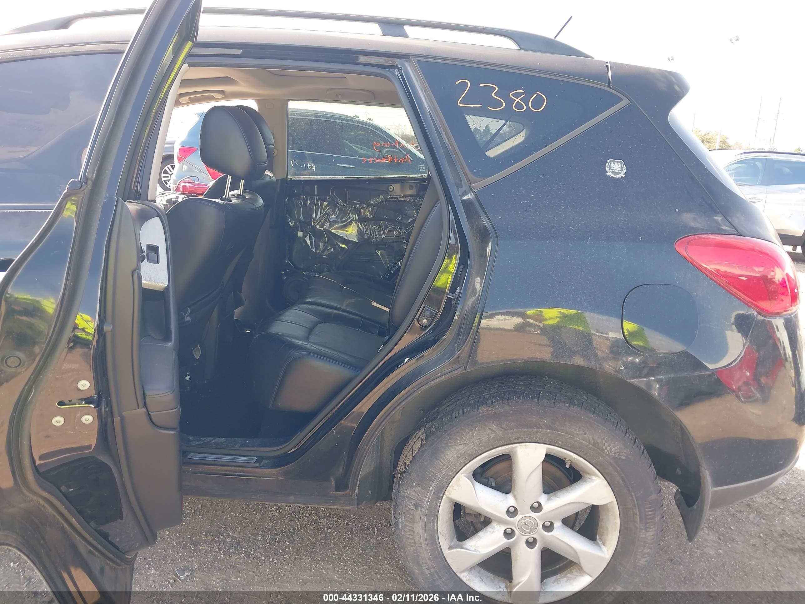 NISSAN MURANO image 8
