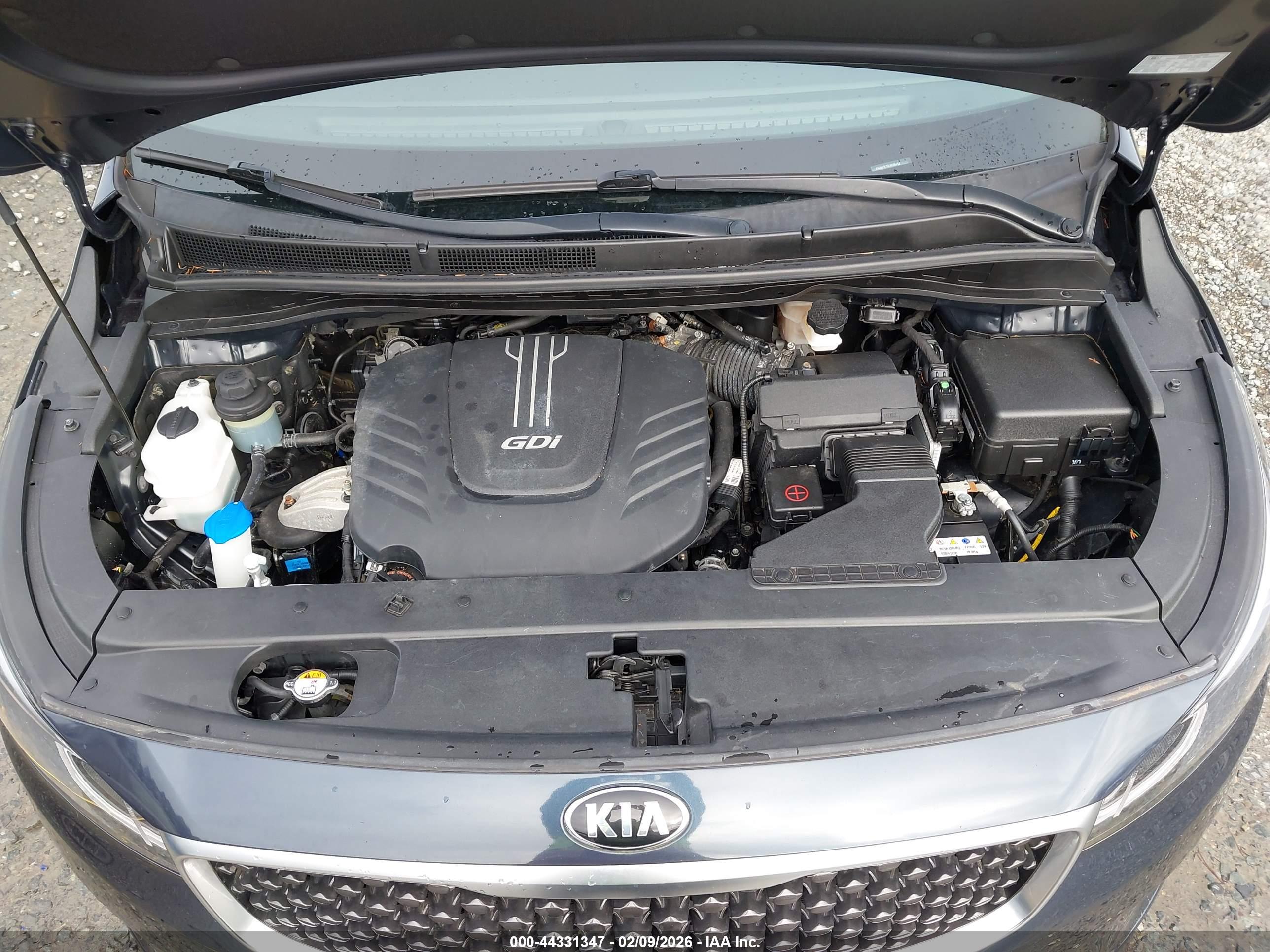 KIA SEDONA image 10