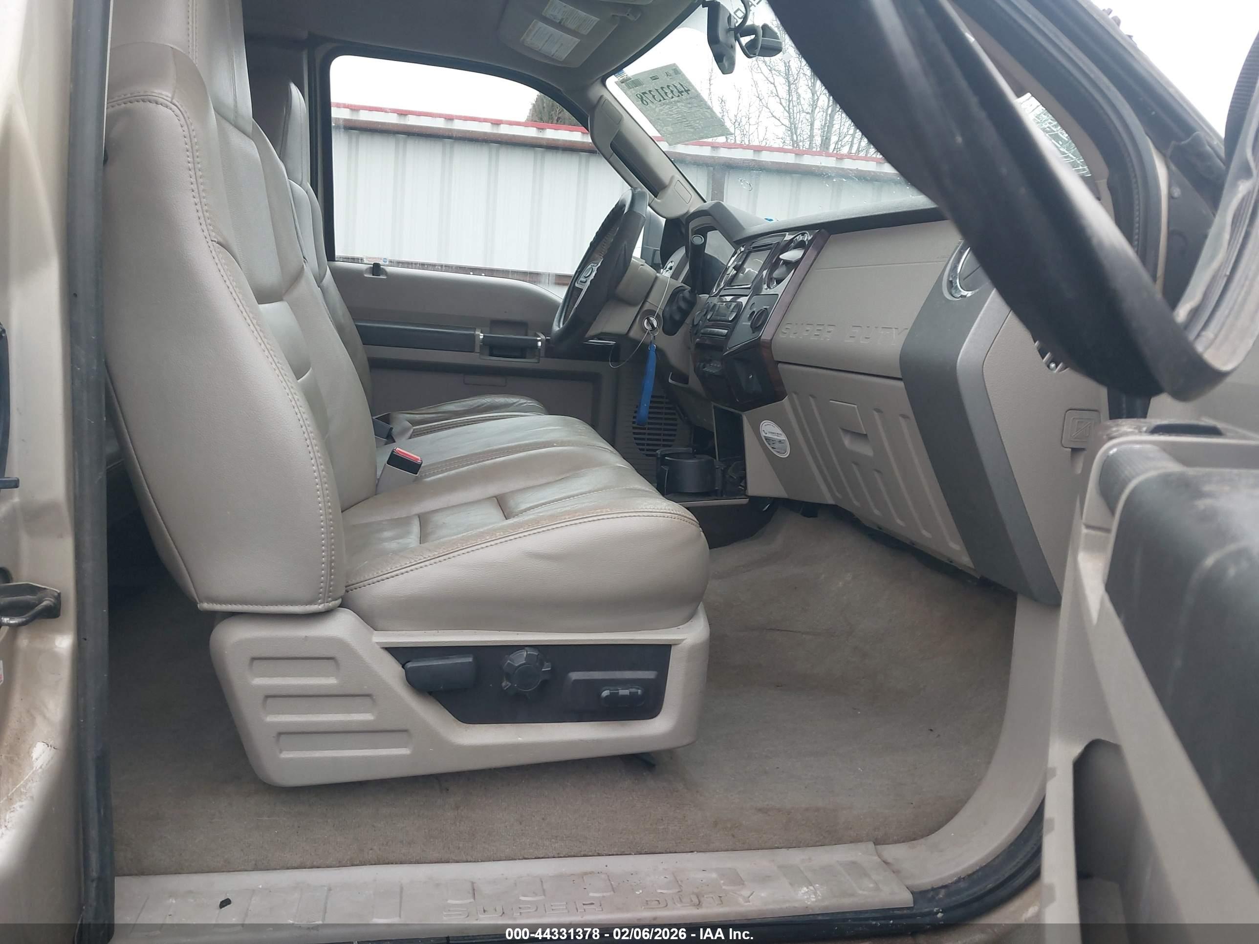 FORD F-250 image 5