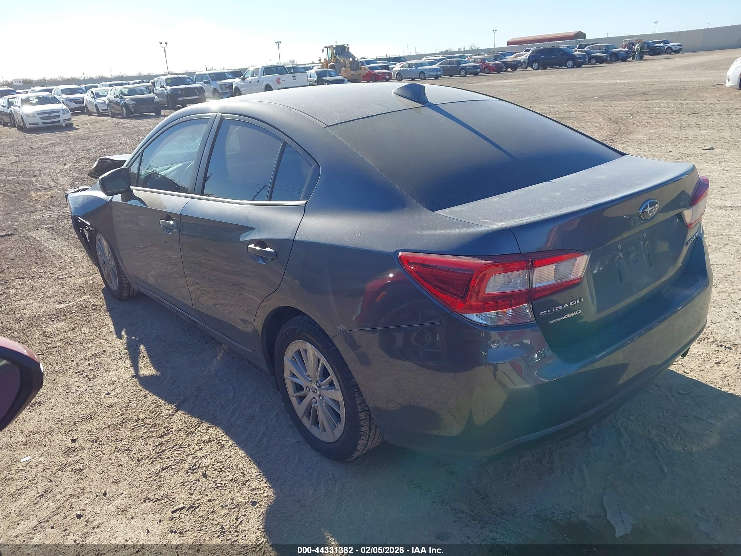 SUBARU IMPREZA image 3