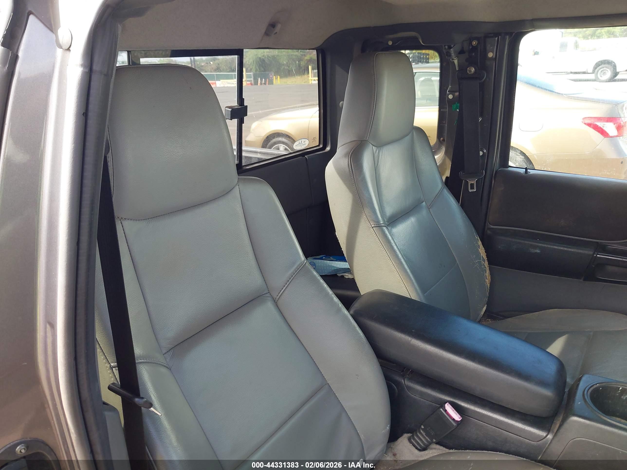 FORD RANGER image 8