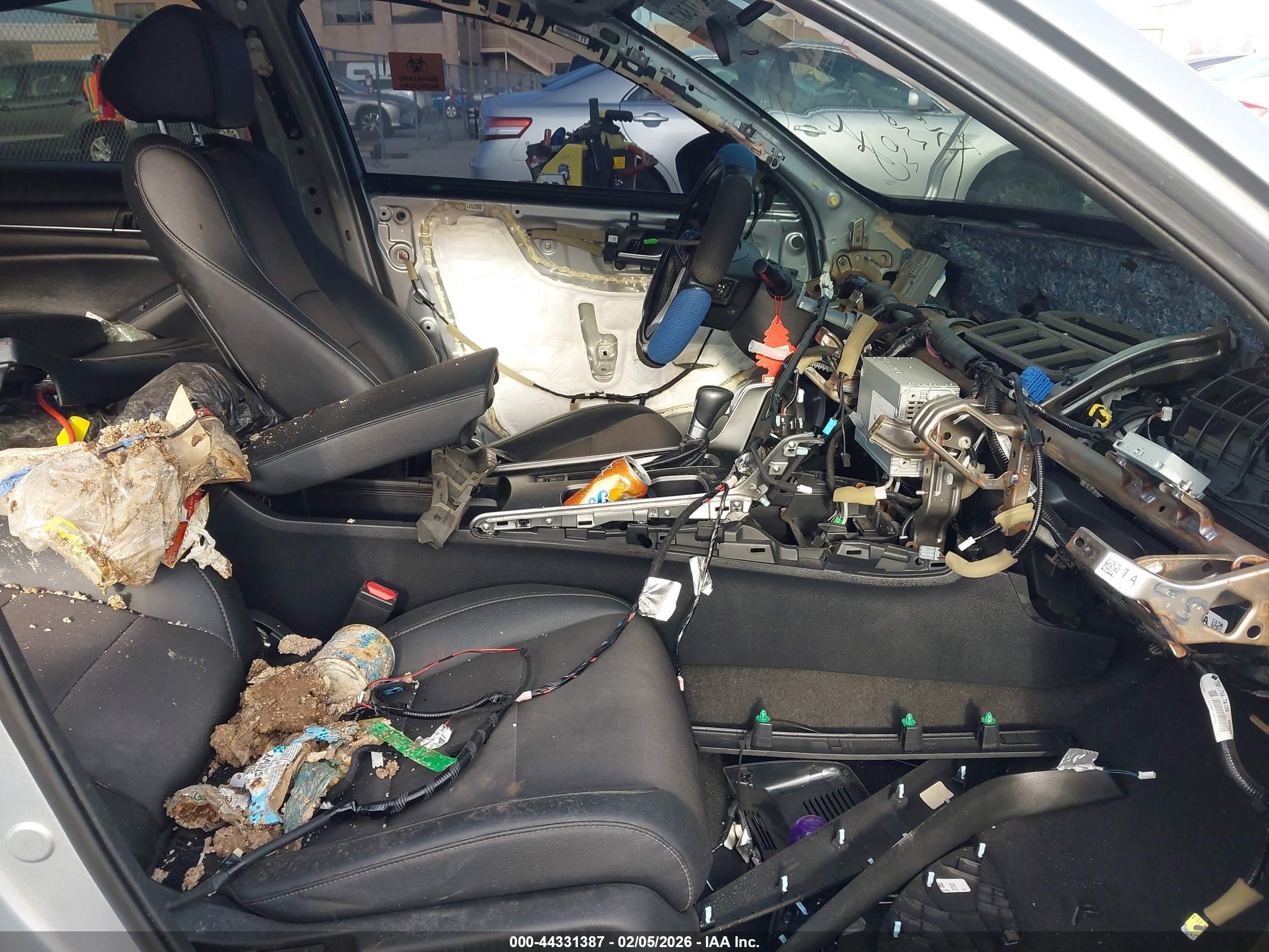 HONDA ACCORD image 5