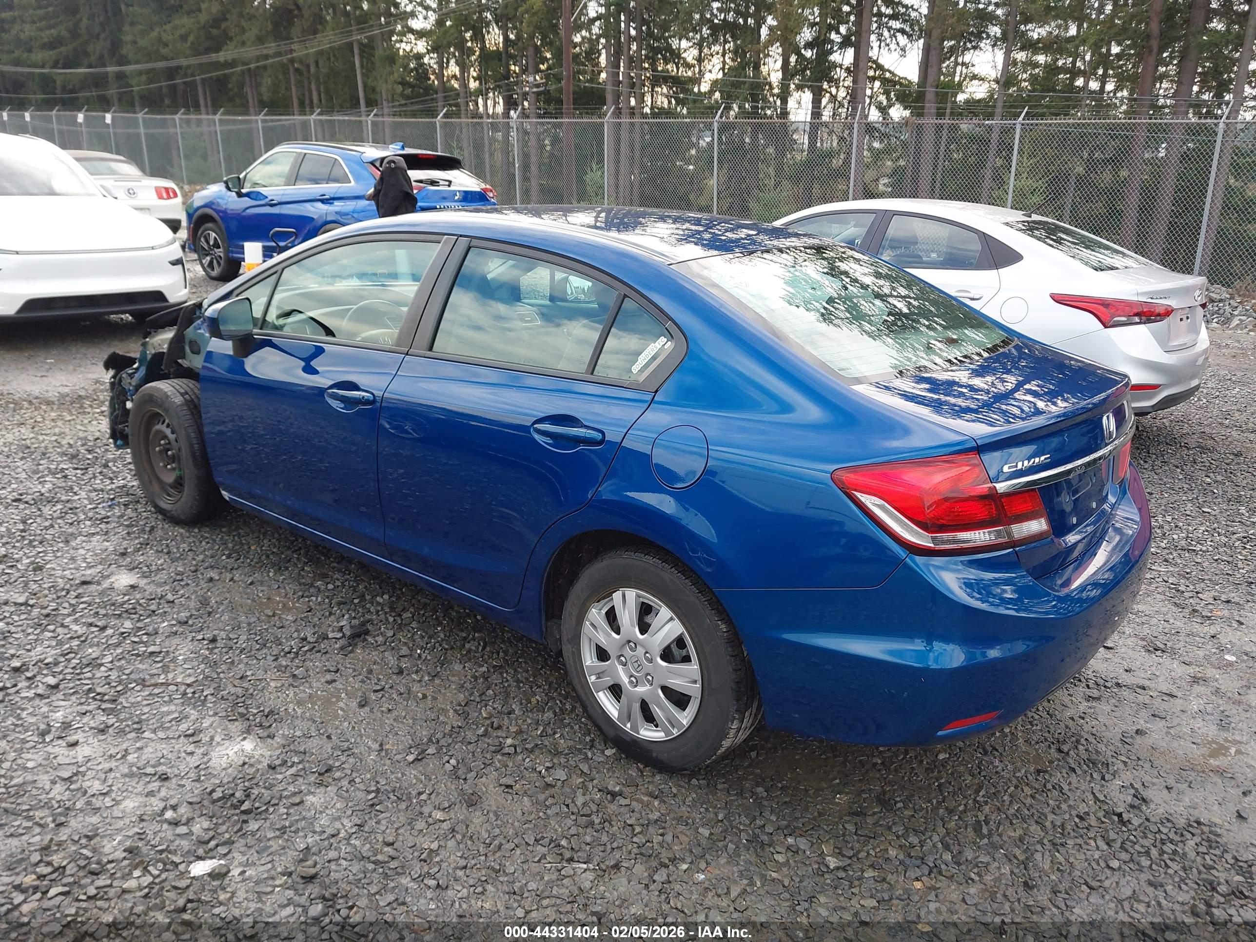 HONDA CIVIC image 3