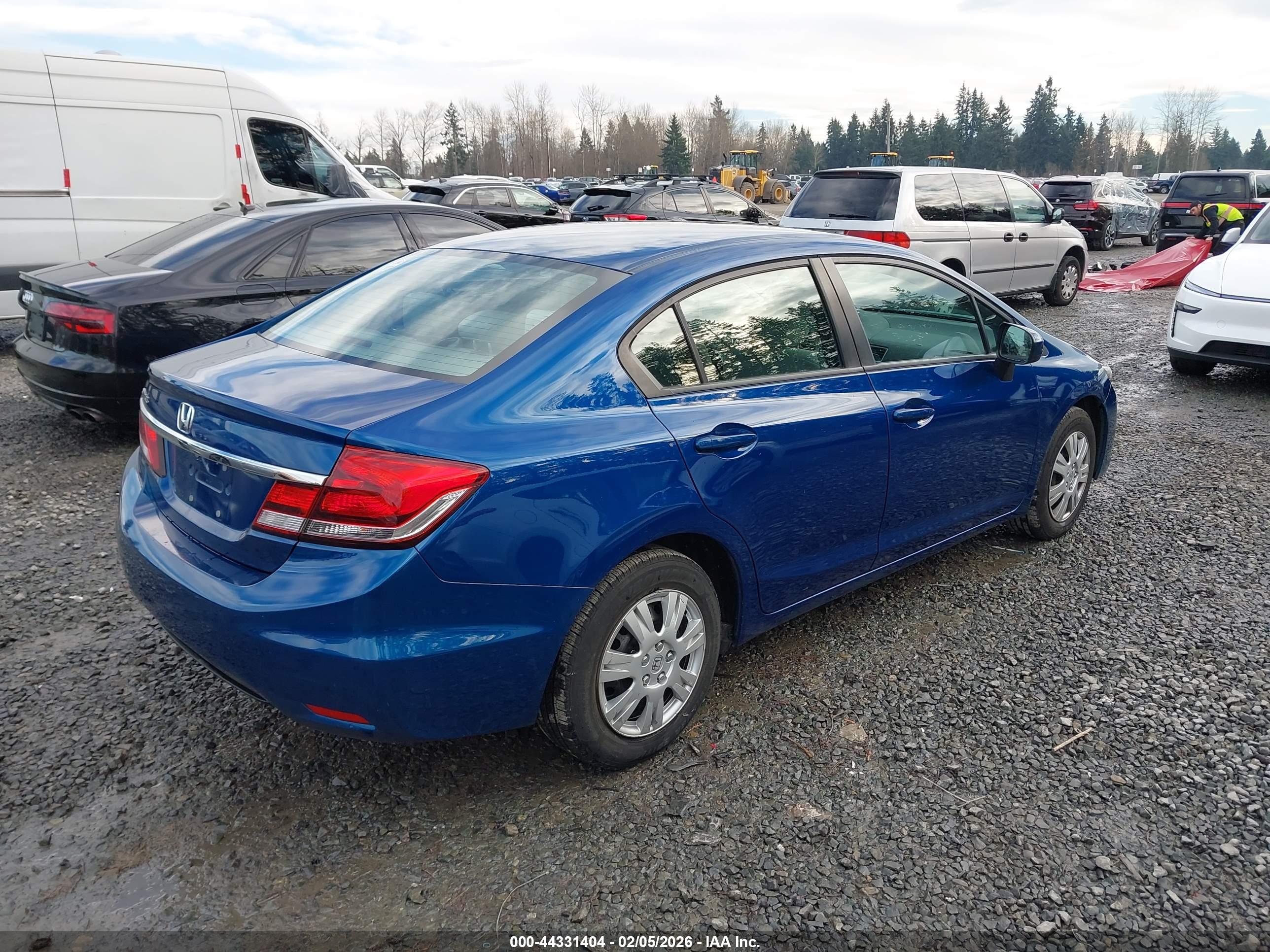 HONDA CIVIC image 4